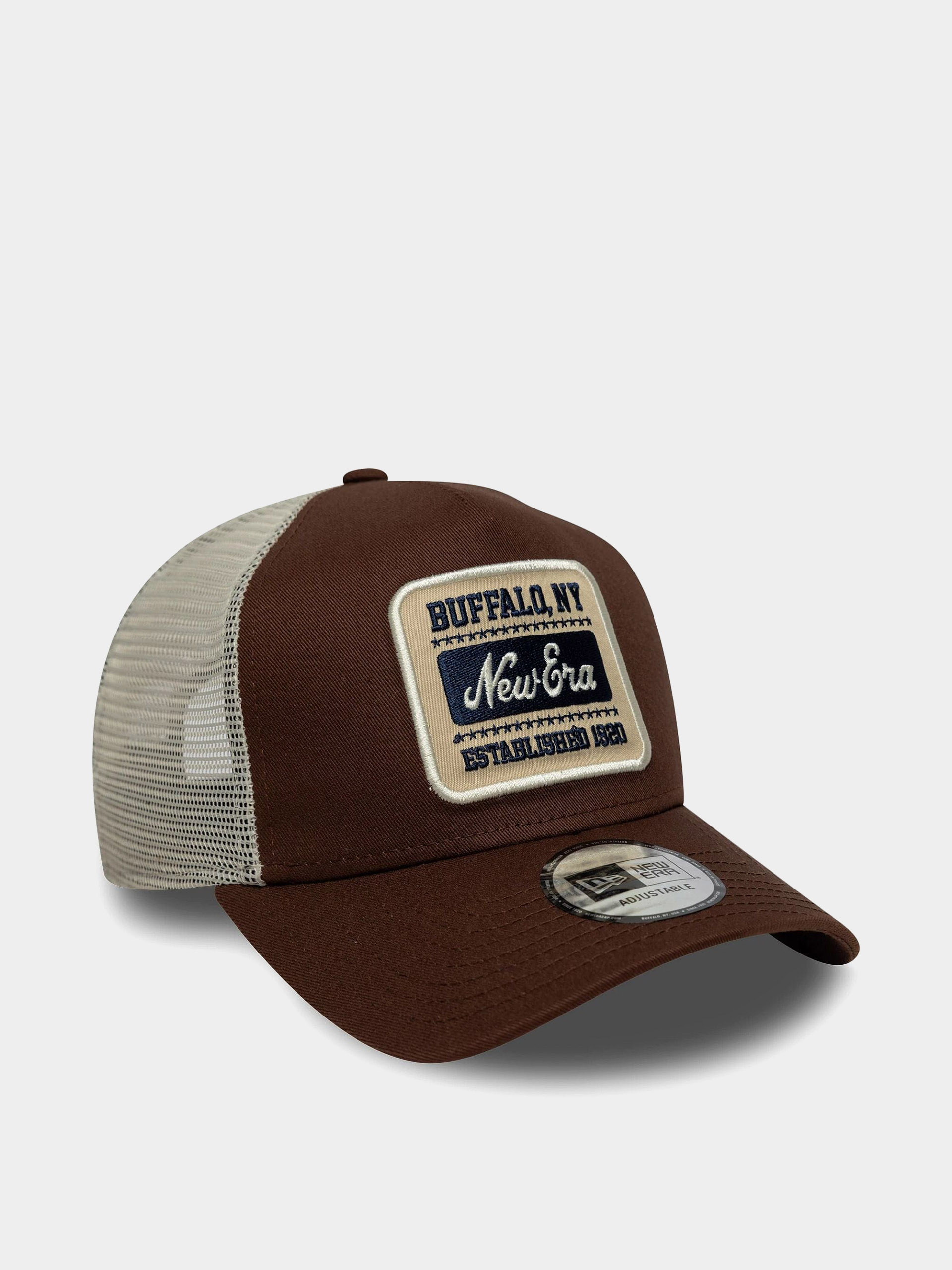 Шапка с козирка New Era Patch Trucker (chestnut)