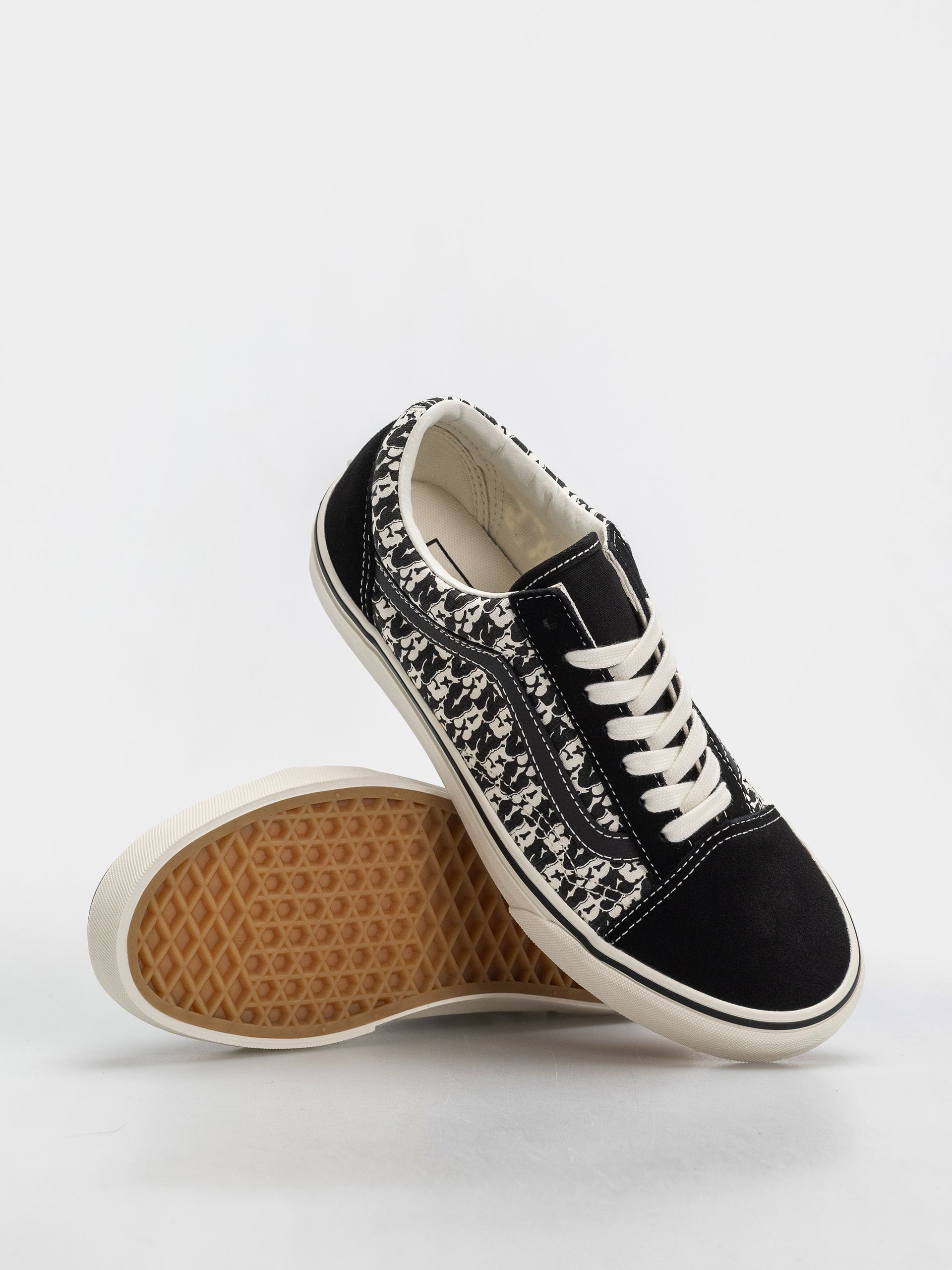 Обувки Vans Old Skool (black/marshmall)