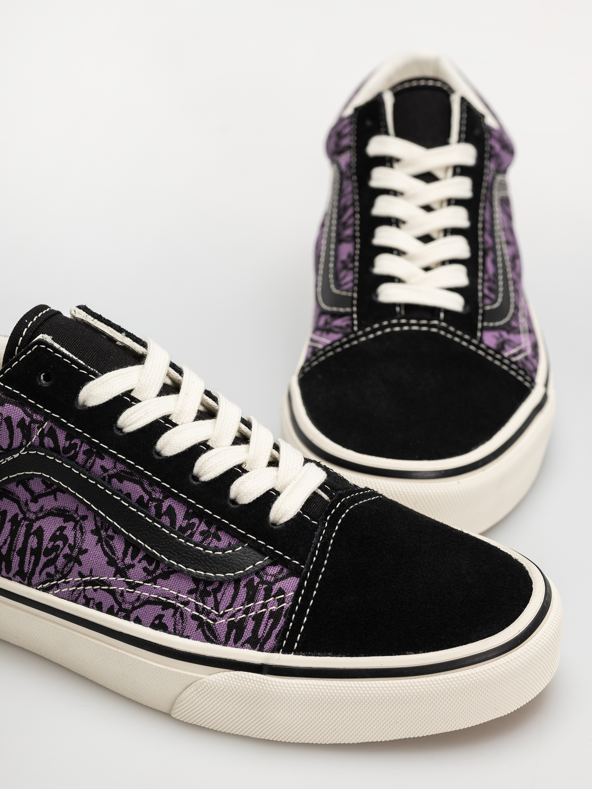 Обувки Vans Old Skool (black/purple)