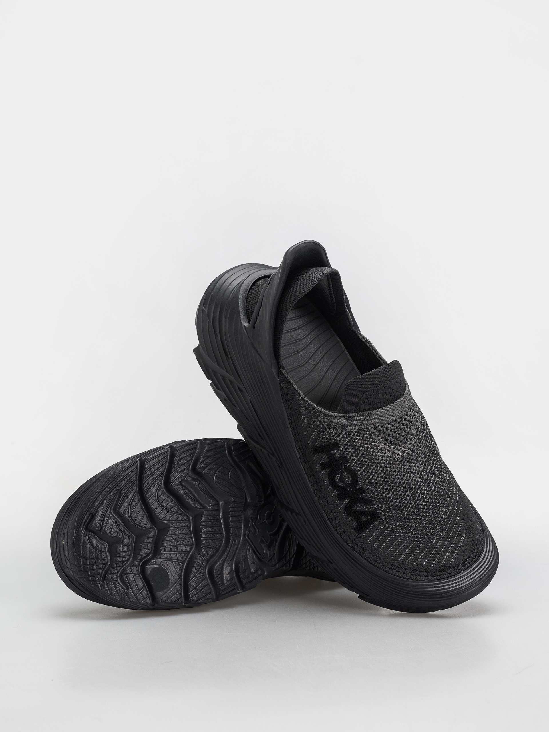 Обувки Hoka Restore TC (black/black)