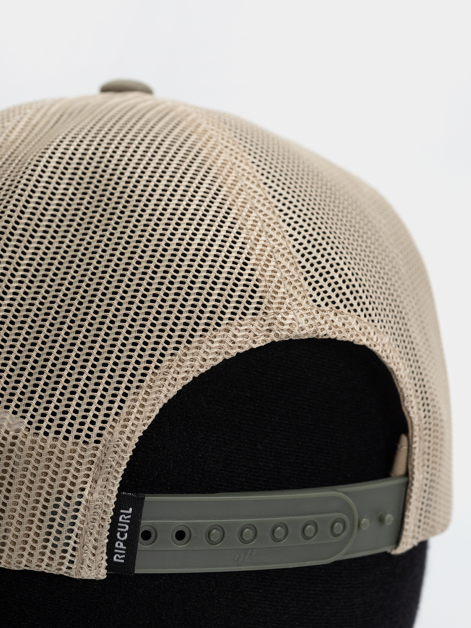 Шапка с козирка Rip Curl Wetsuit Icon Trucker (dusty olive)