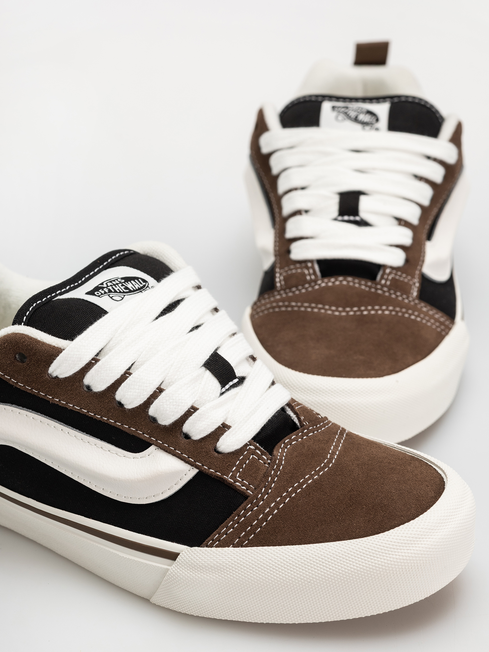 Обувки Vans Knu Skool (black/brown)
