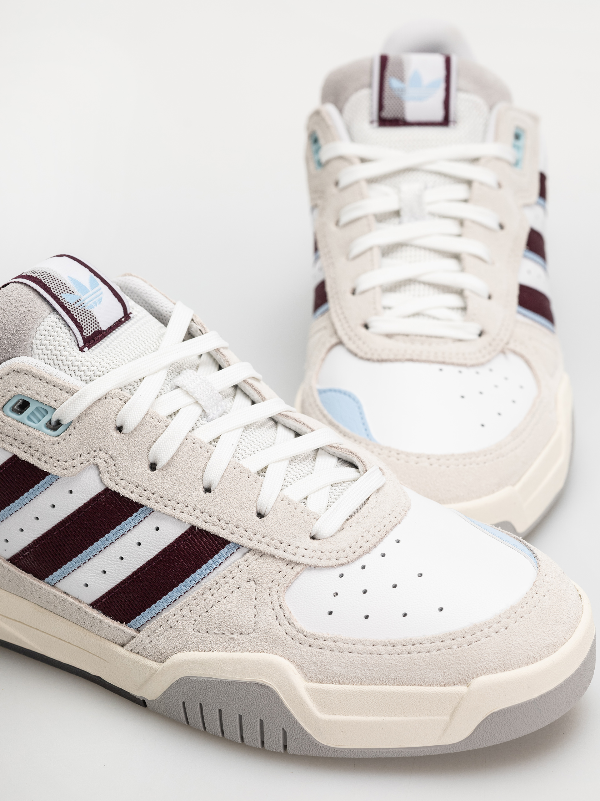 Обувки adidas Tekkira Cup (ftwwht/maroon/clesky)