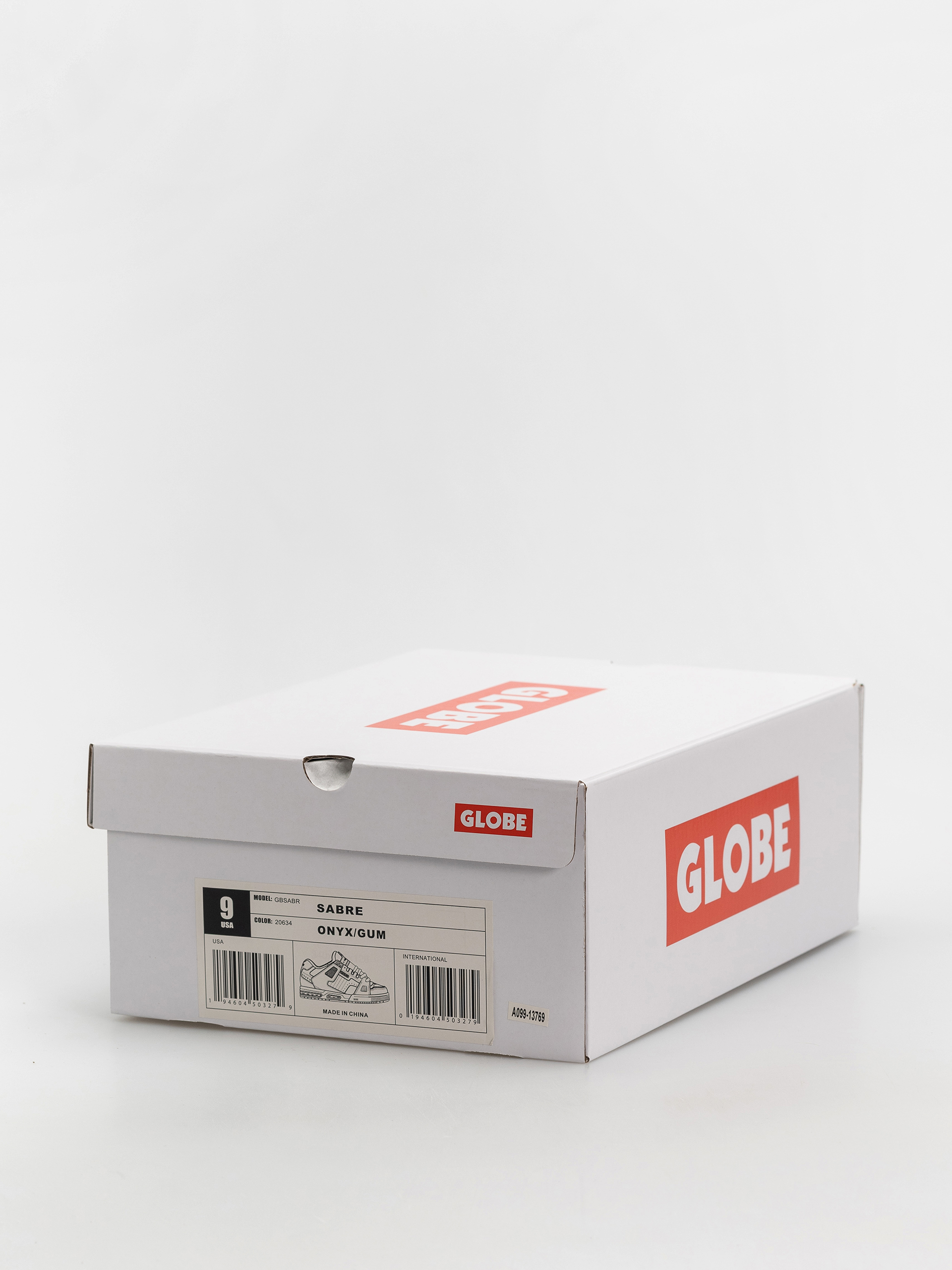 Обувки Globe Sabre (onyx/gum)