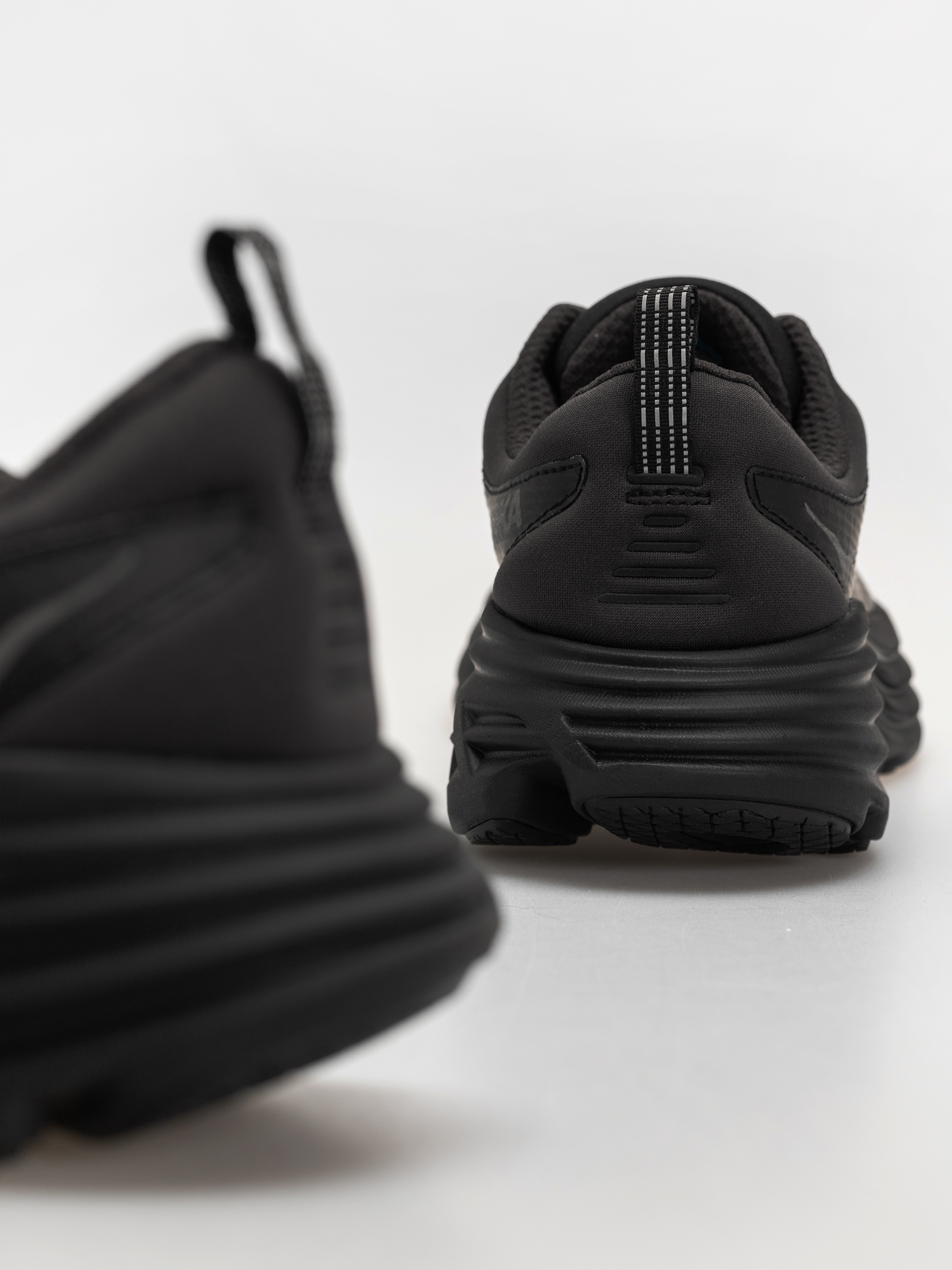 Обувки Hoka Bondi 8 TS Caged (black/black)