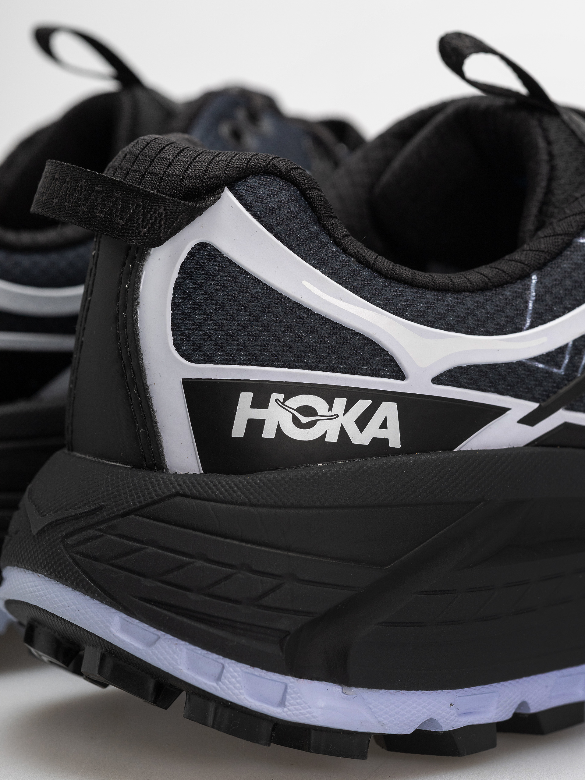 Обувки Hoka Mafate Three2 Wordmark (carbon black/ambient blue)