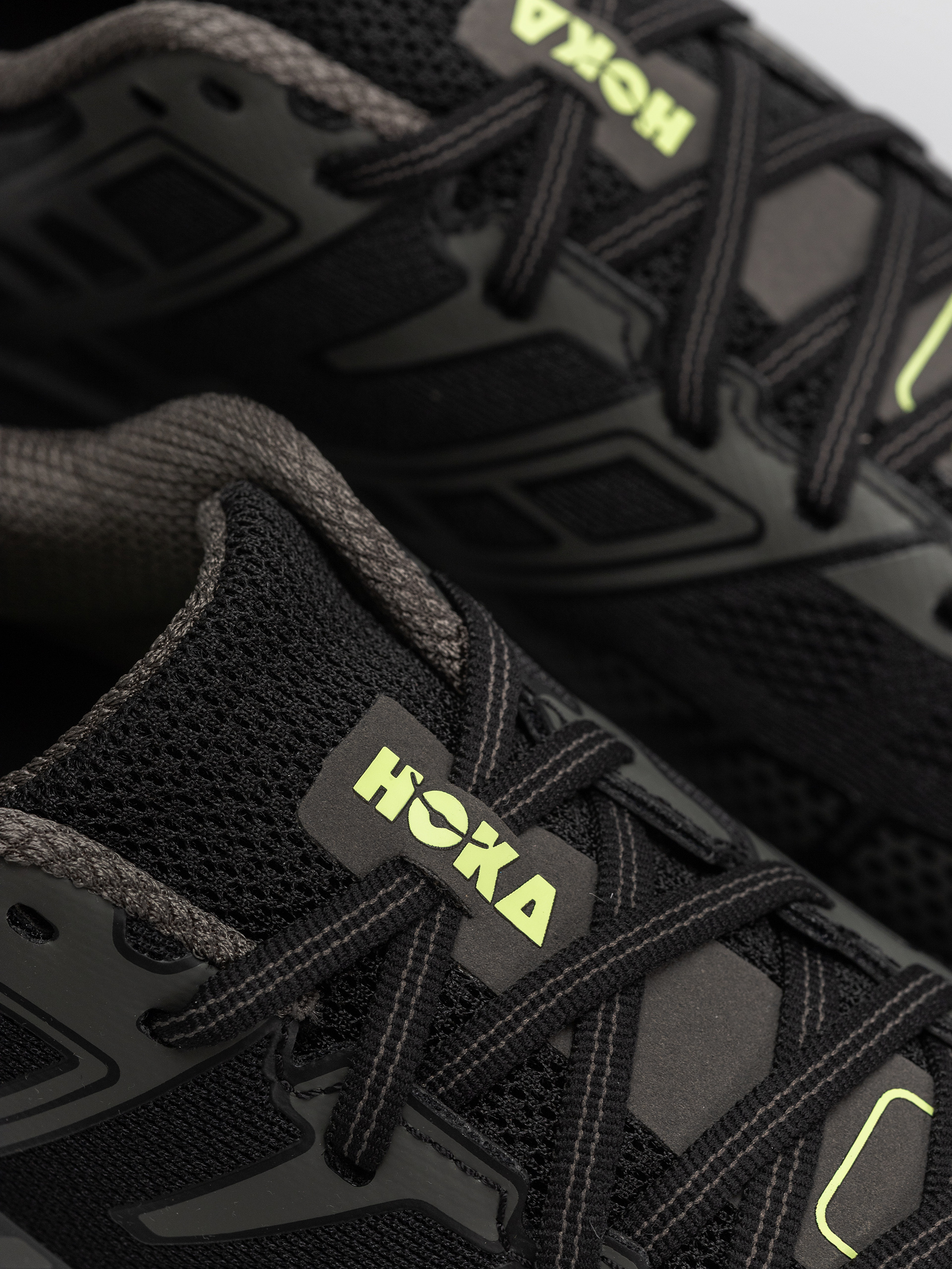 Обувки Hoka Speedgoat 2 (black/asphalt grey)