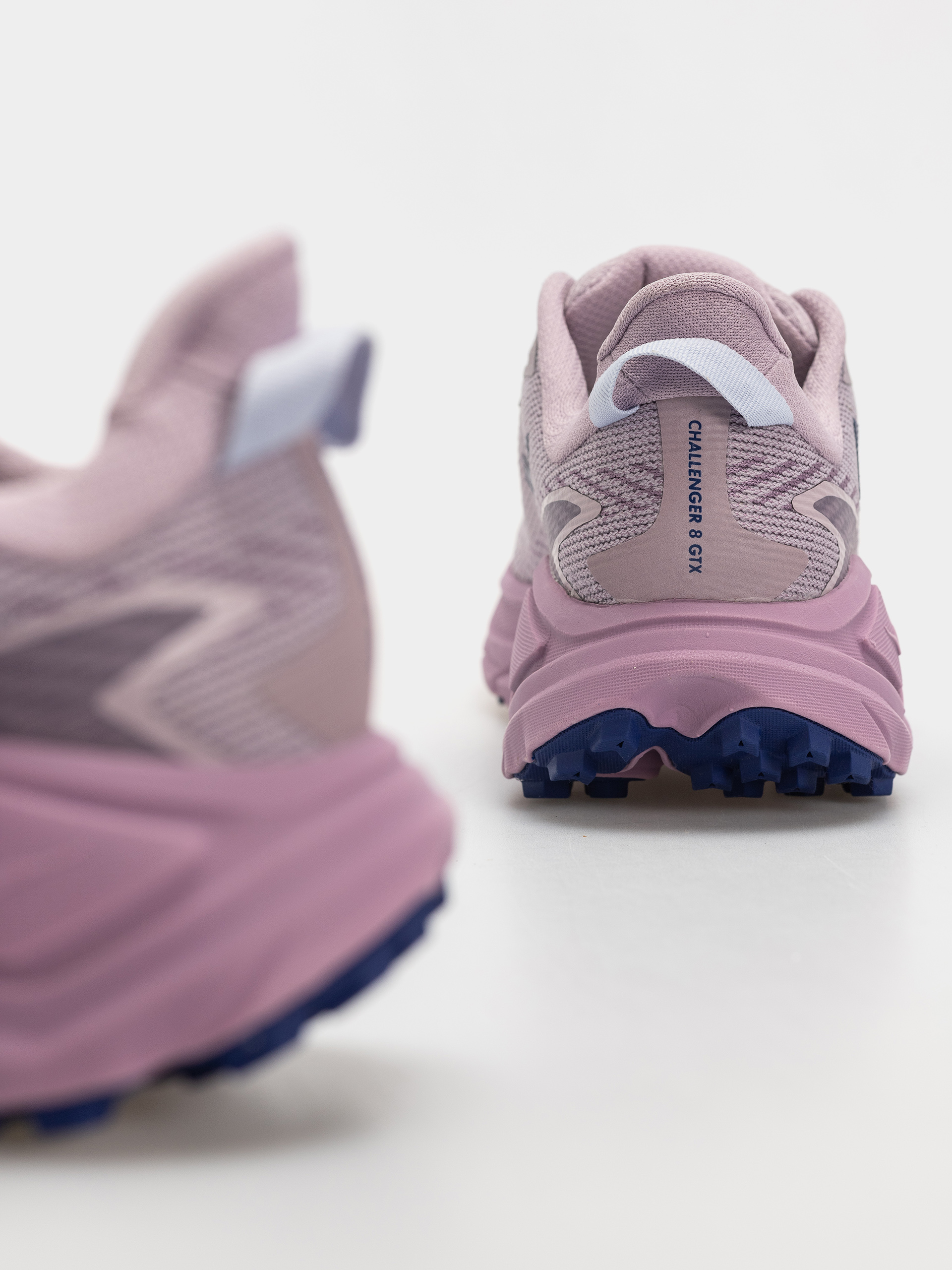 Обувки Hoka Challenger 8 GTX Wmn (fragrant lilac/berry mauve)