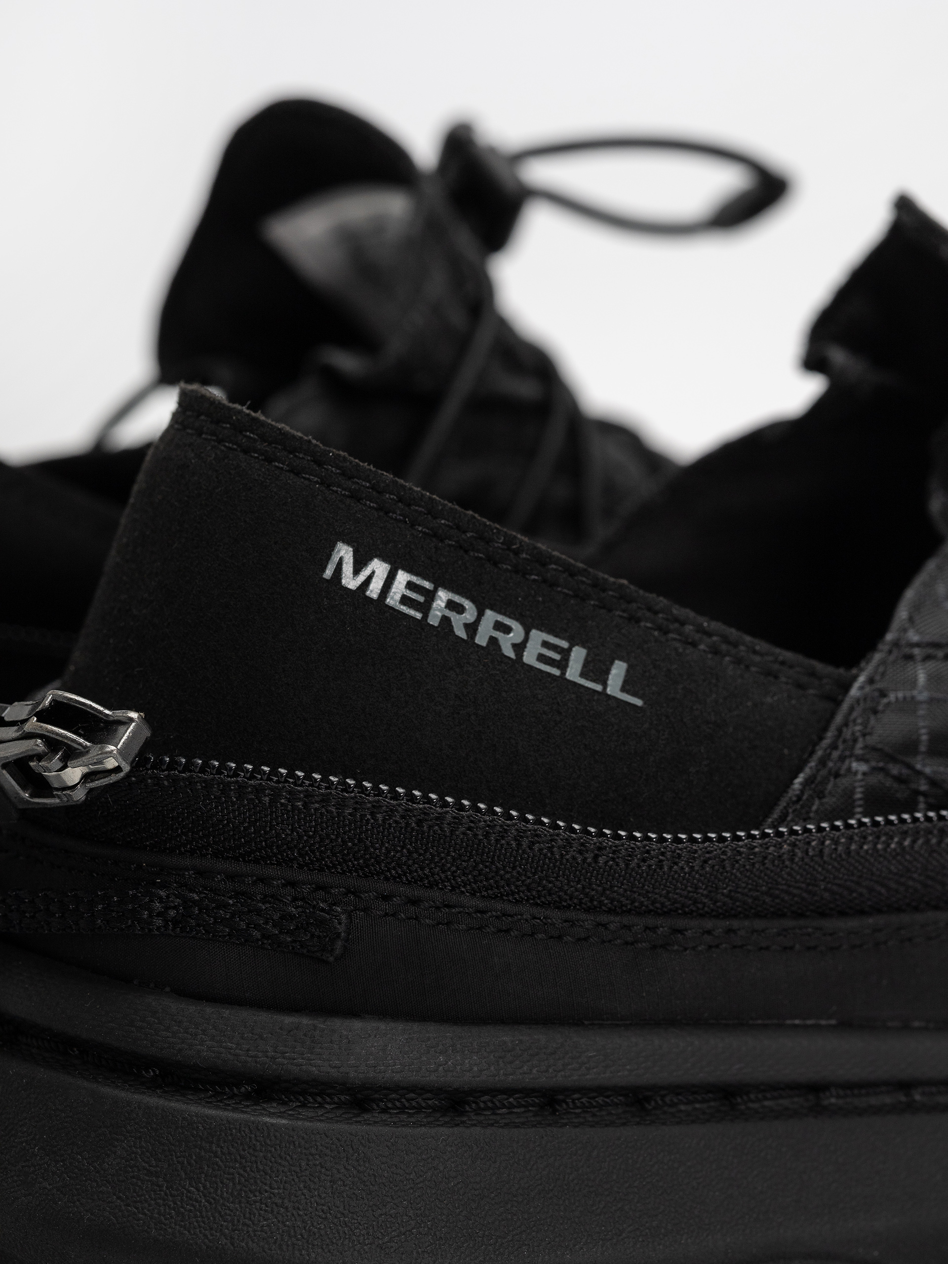 Обувки Merrell Hut Moc 2 (black)