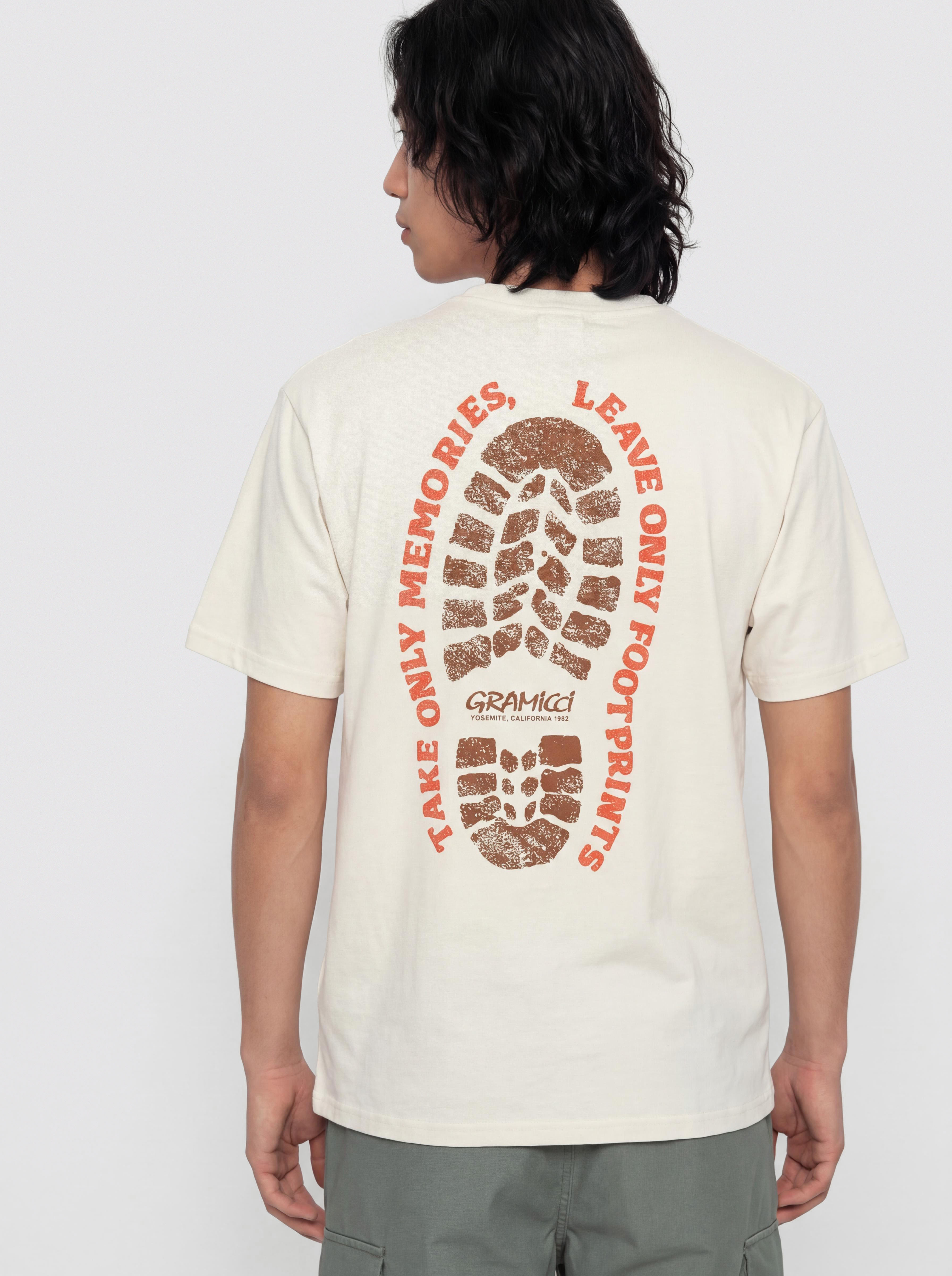Тениска Gramicci Footprints Pigment Dyed