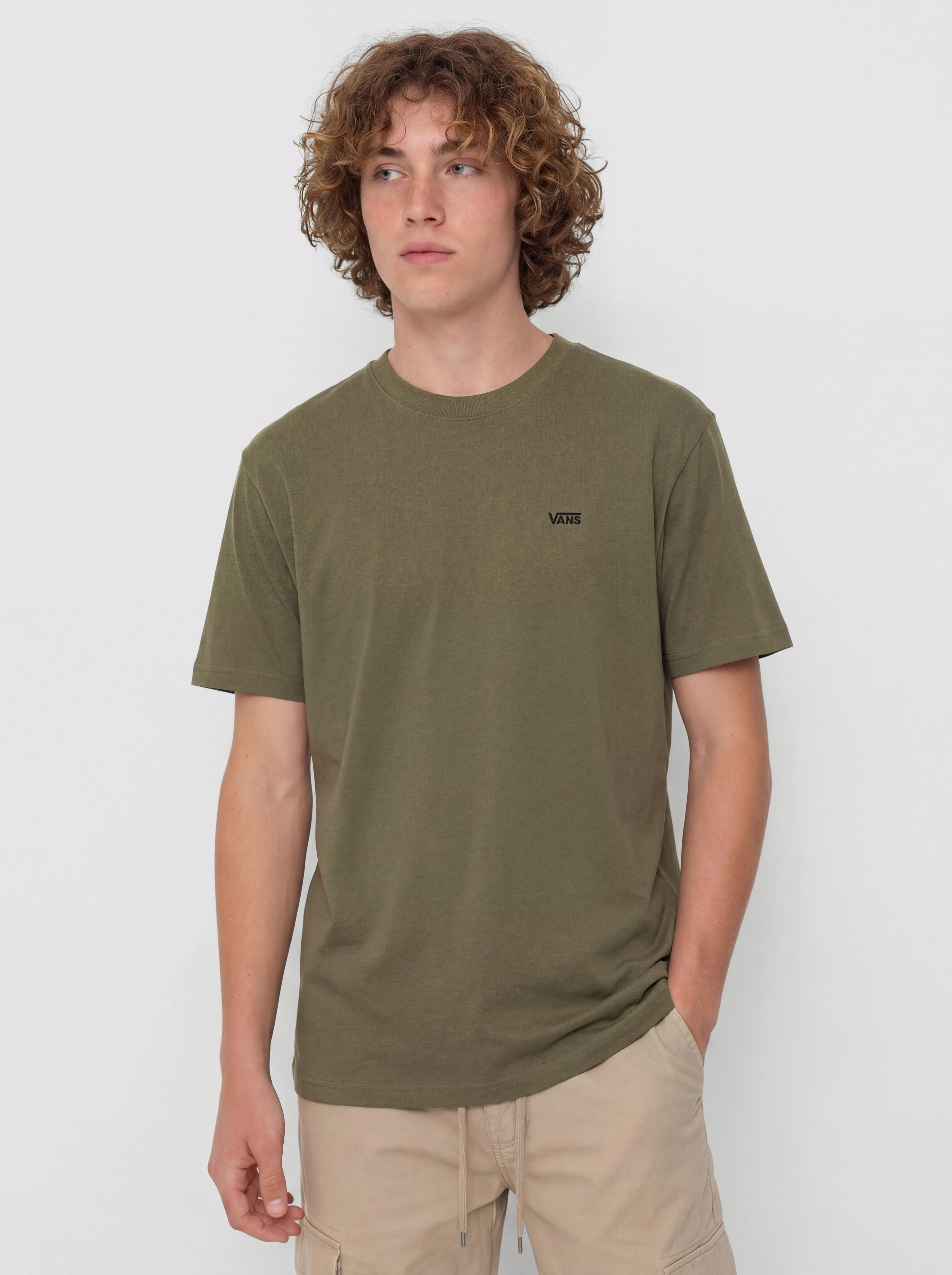 Тениска Vans Left Chest II Loose (mossy olive)