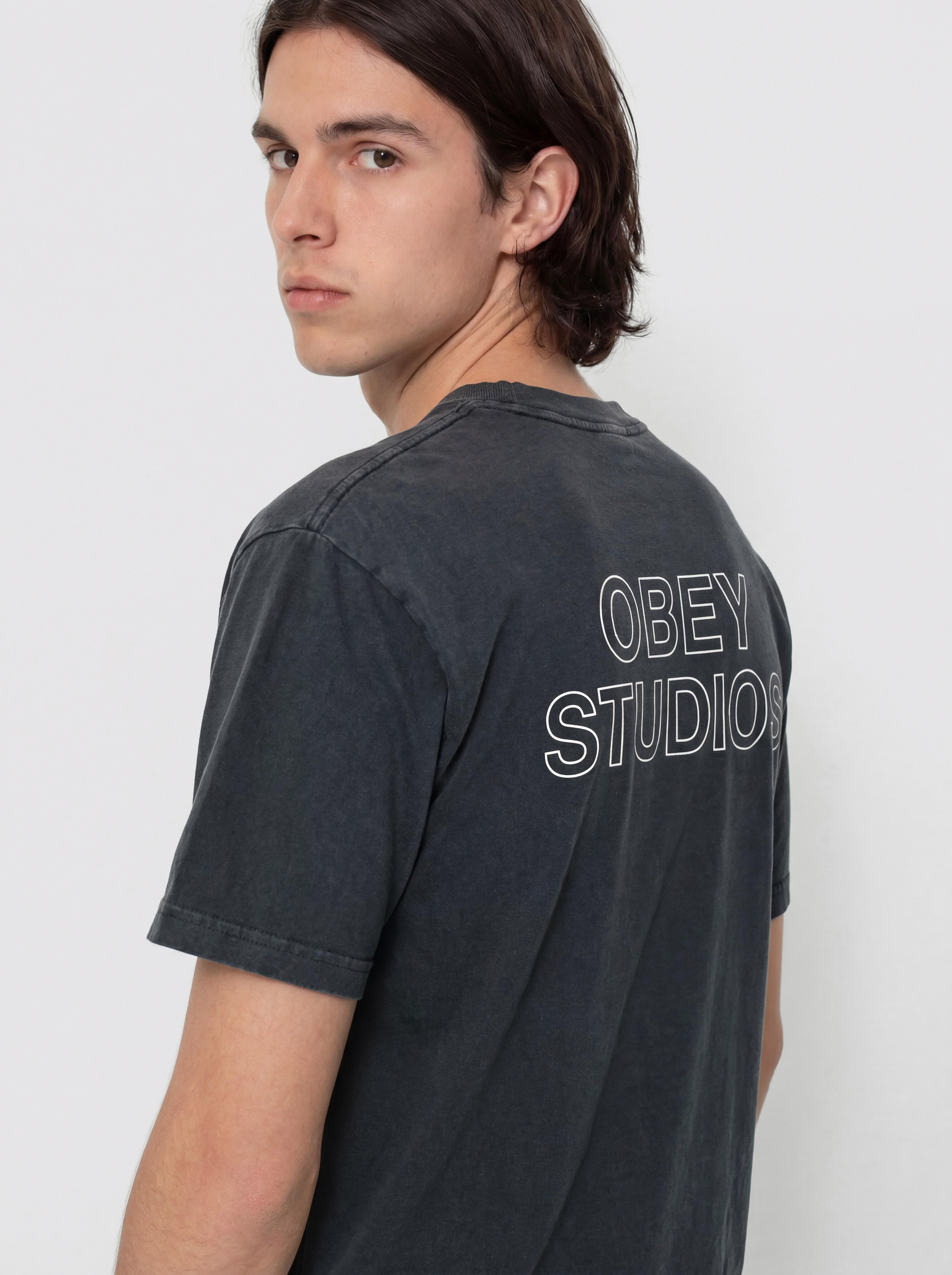 Тениска OBEY Obey Studios Outline (pigment true vintage black)