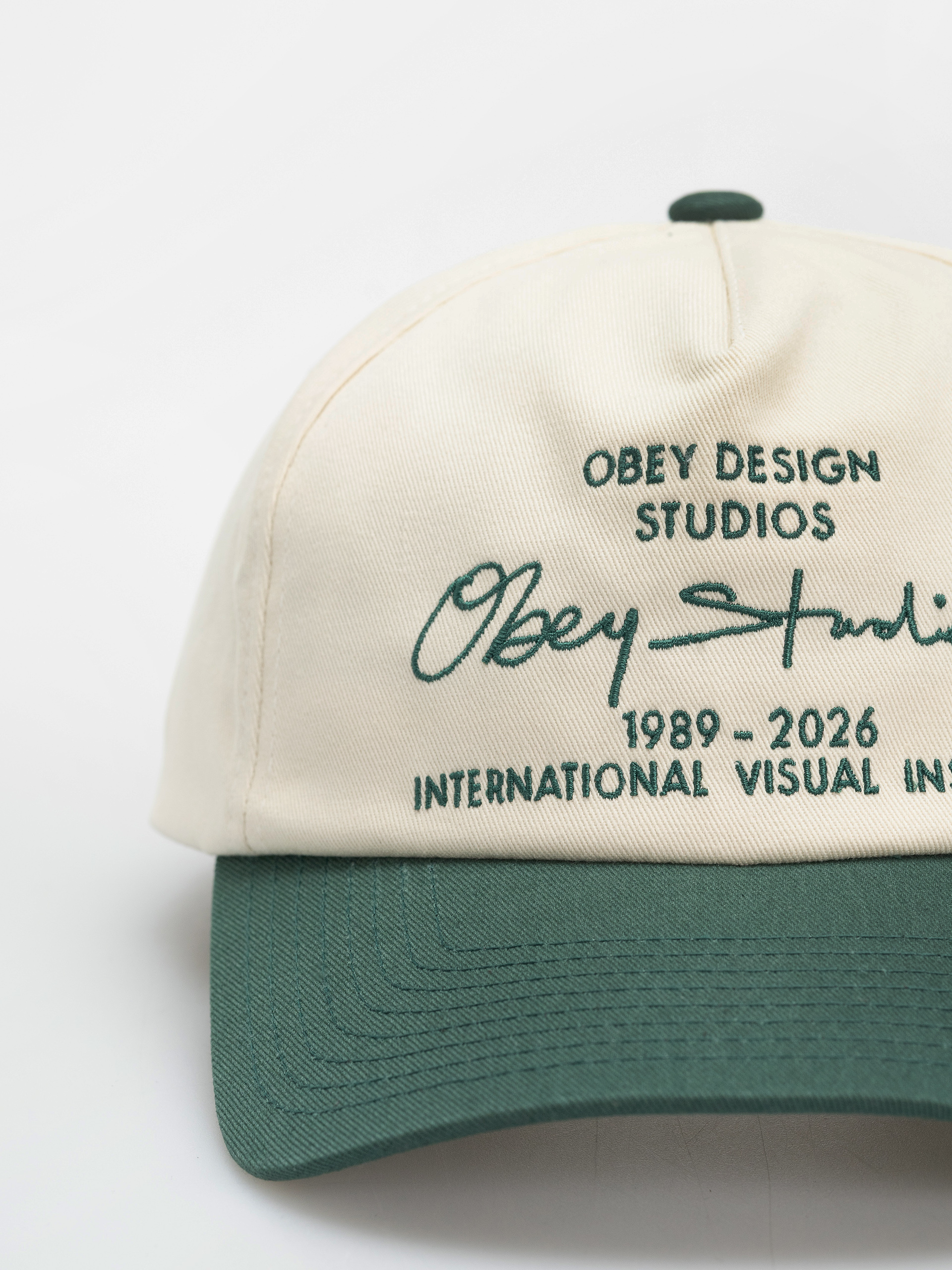 Шапка с козирка OBEY Design Studios 5 Panel (spruce multi)