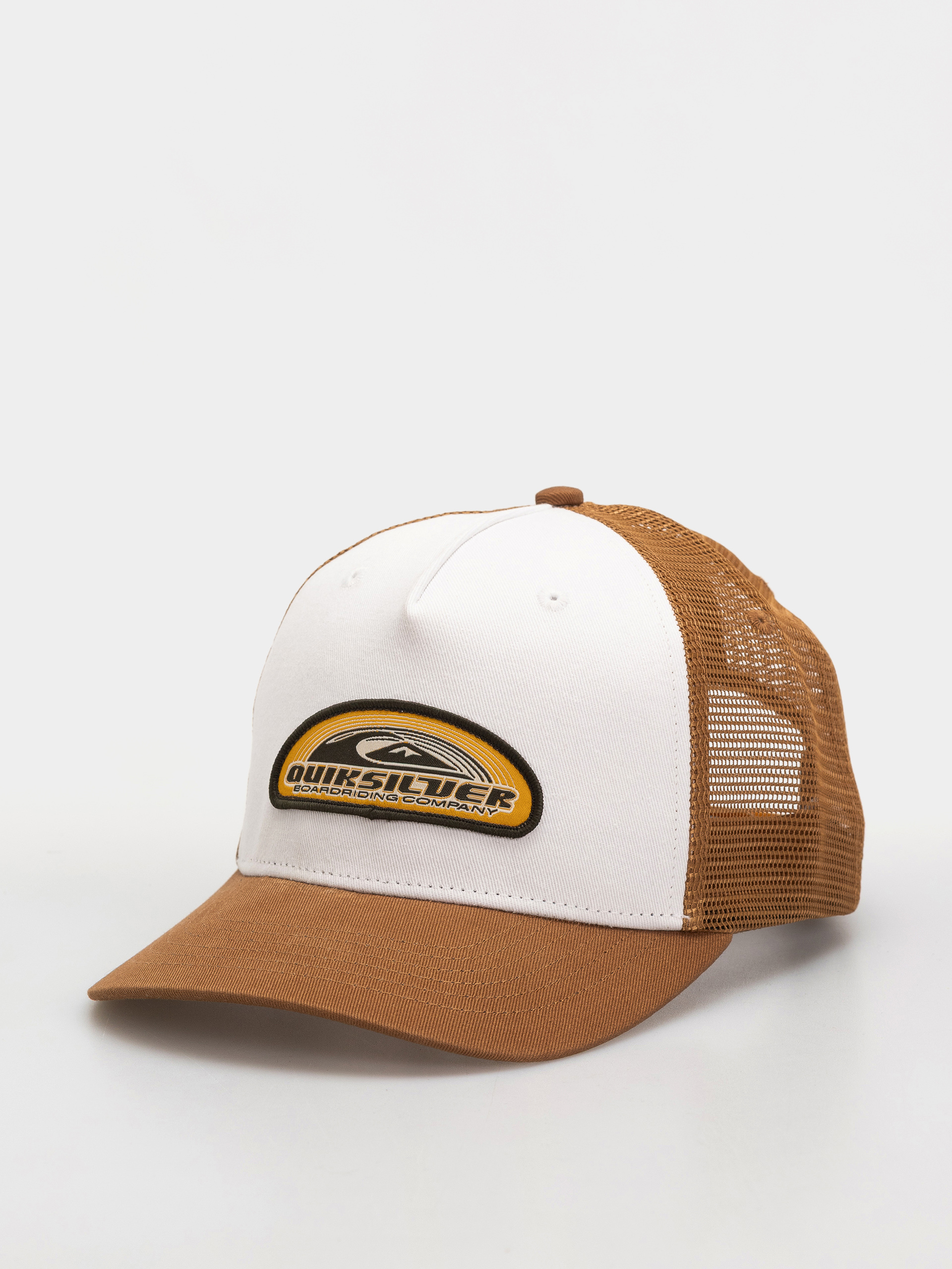u0428u0430u043fu043au0430 u0441 u043au043eu0437u0438u0440u043au0430 Quiksilver Decades Cotton Trucker (tobacco brown)