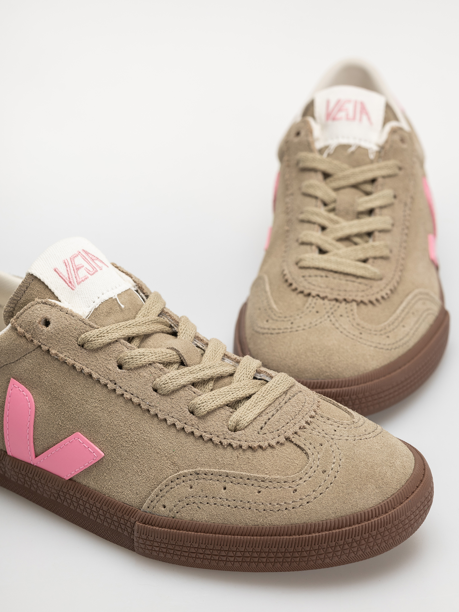 Обувки Veja Volley Wmn (taupe malibu bark)