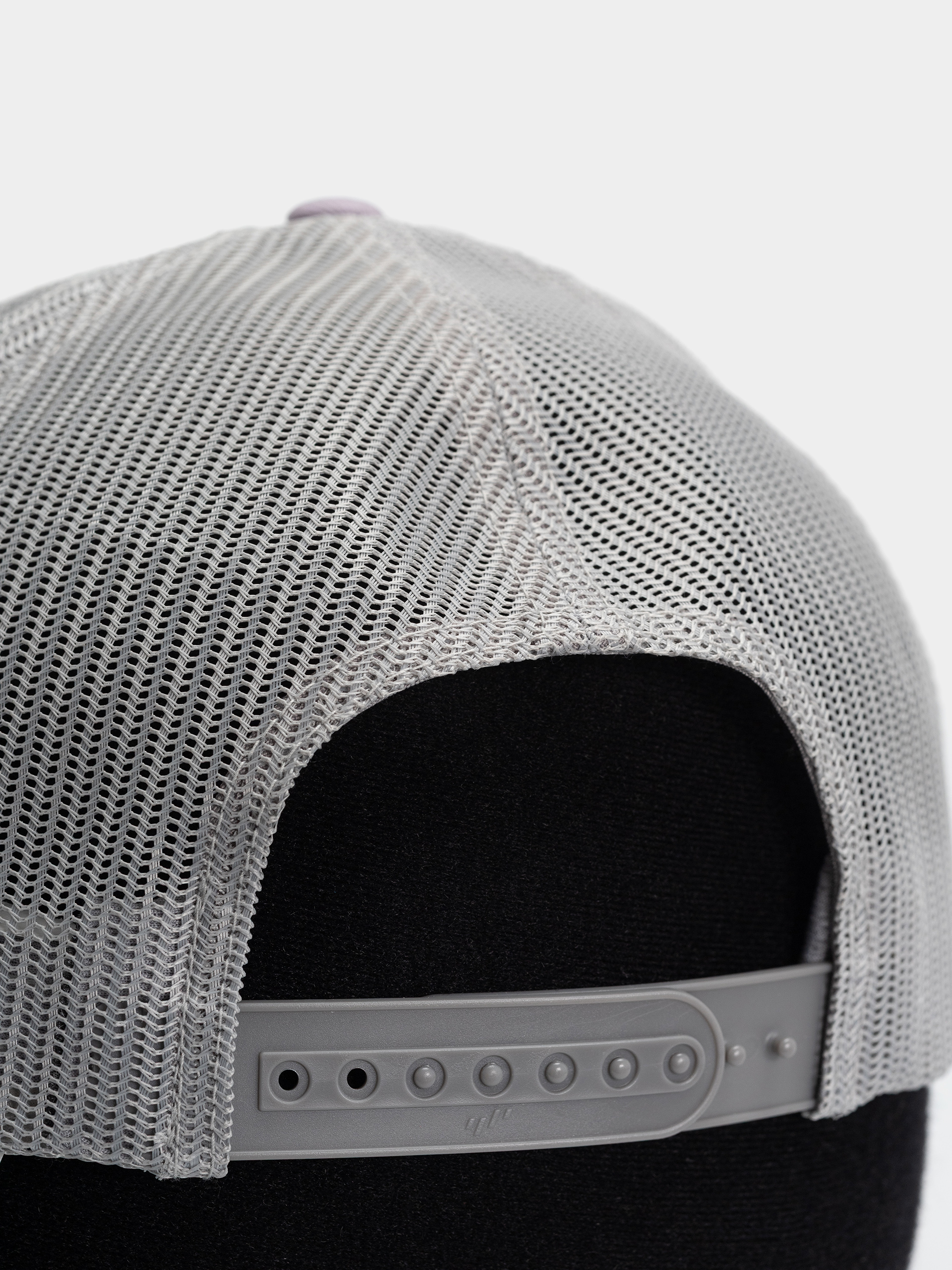 Шапка с козирка Columbia Mesh Snap Back (shale purple/columbia c-tree wide)