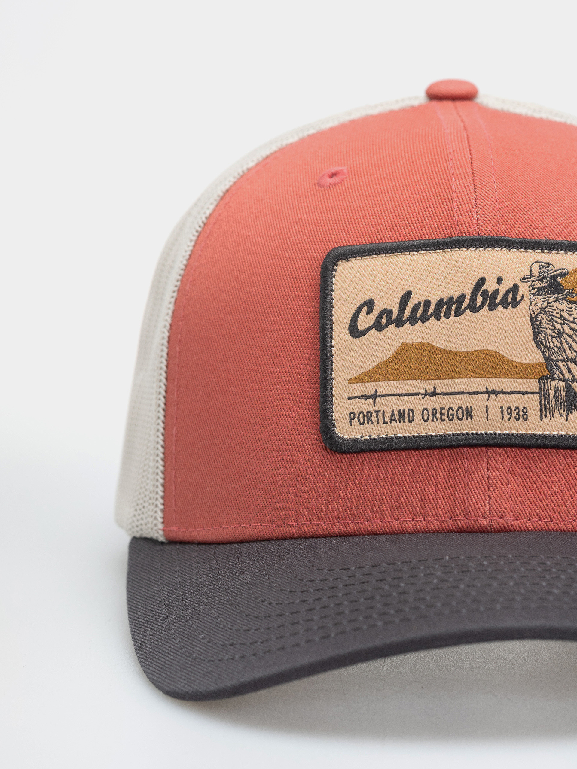 Шапка с козирка Columbia Mesh Snap Back (washed red/shark/dark stone/iron)