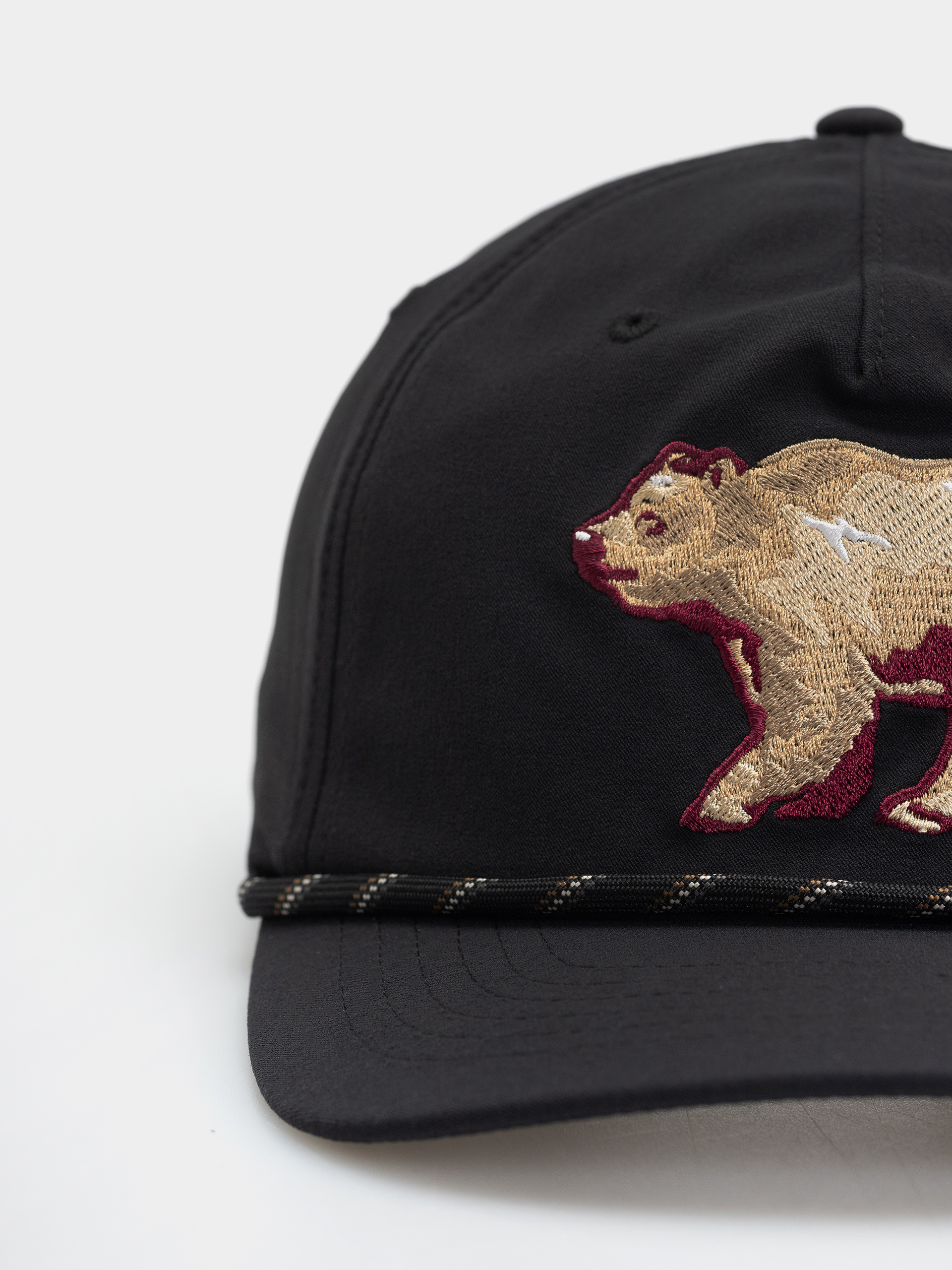 Шапка с козирка Columbia Ecoscape 3D Stretch Snapback (black/bear)