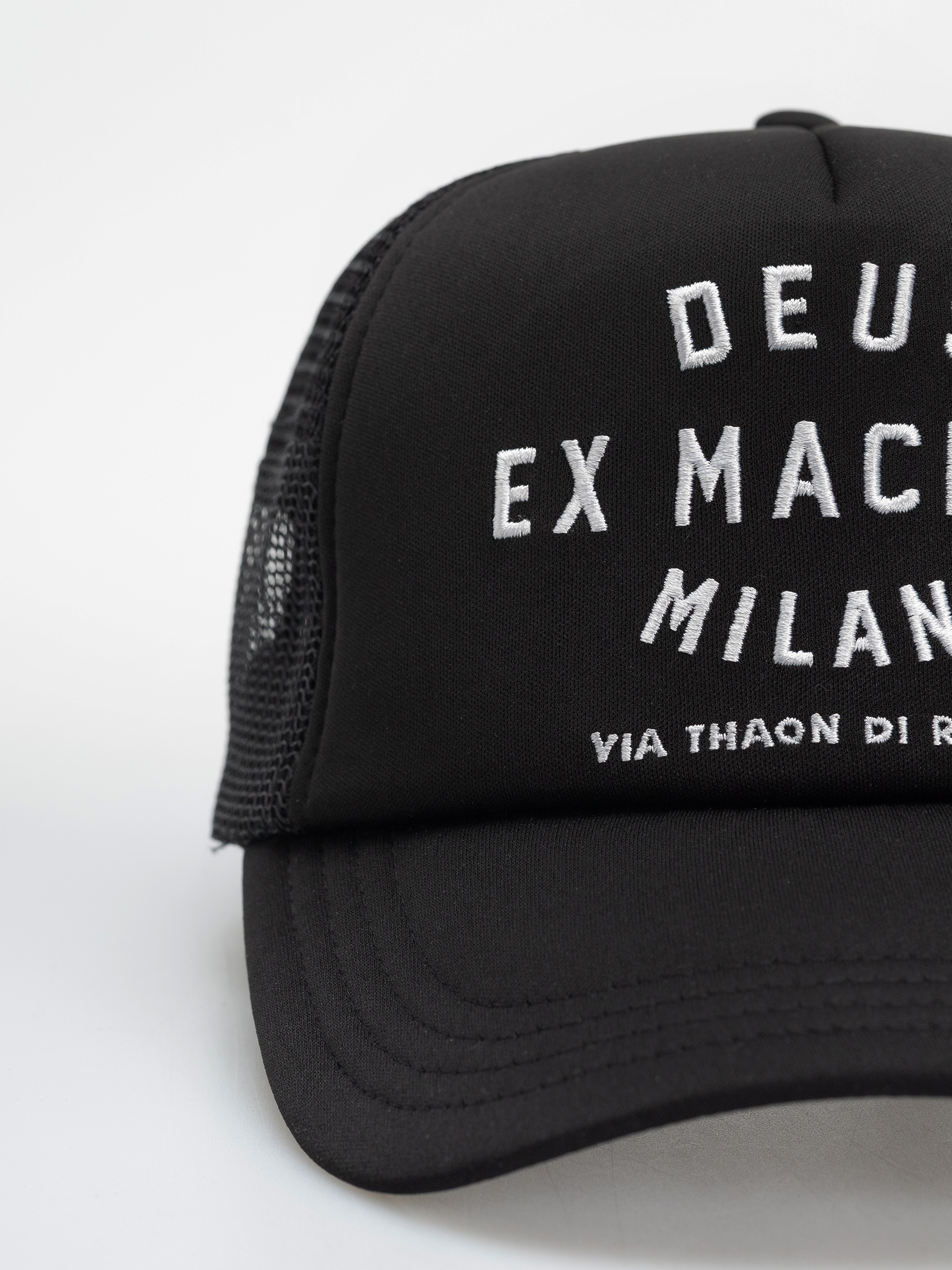 Шапка с козирка Deus Ex Machina Milano Address (black)