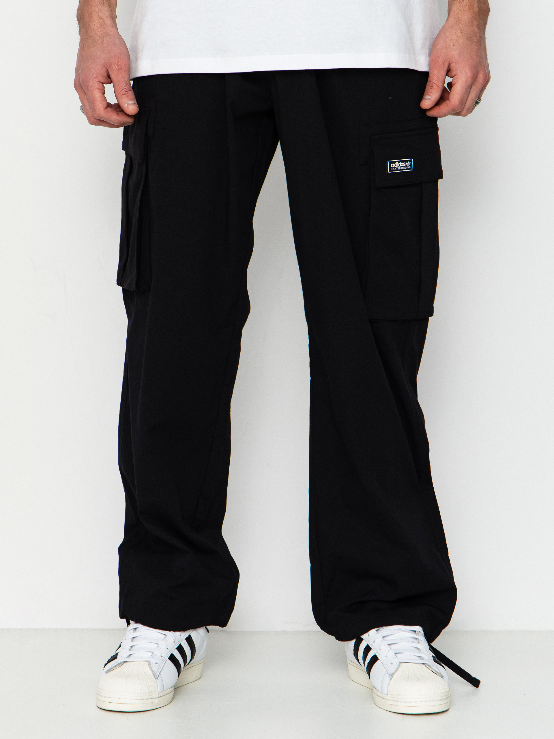 Панталони adidas Skt Cargo (black/black)