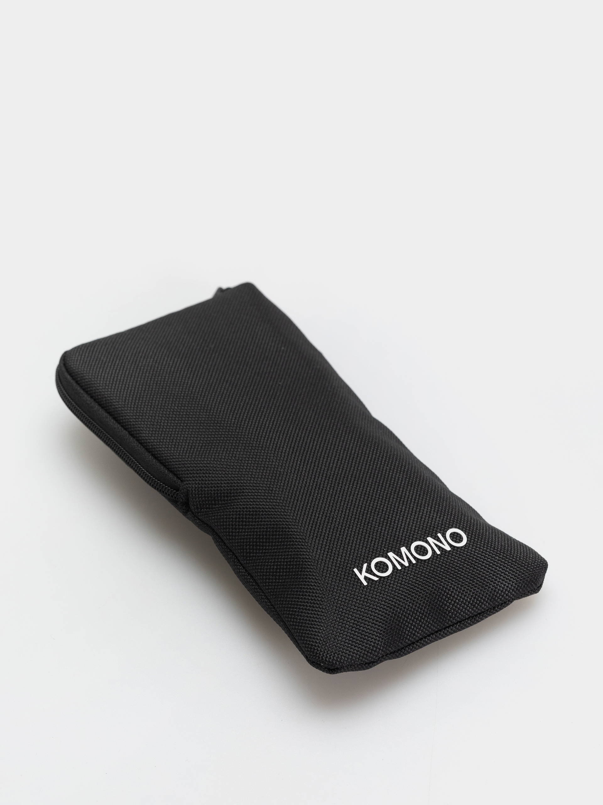 Слънчеви очила Komono Grace (aquatic sands)