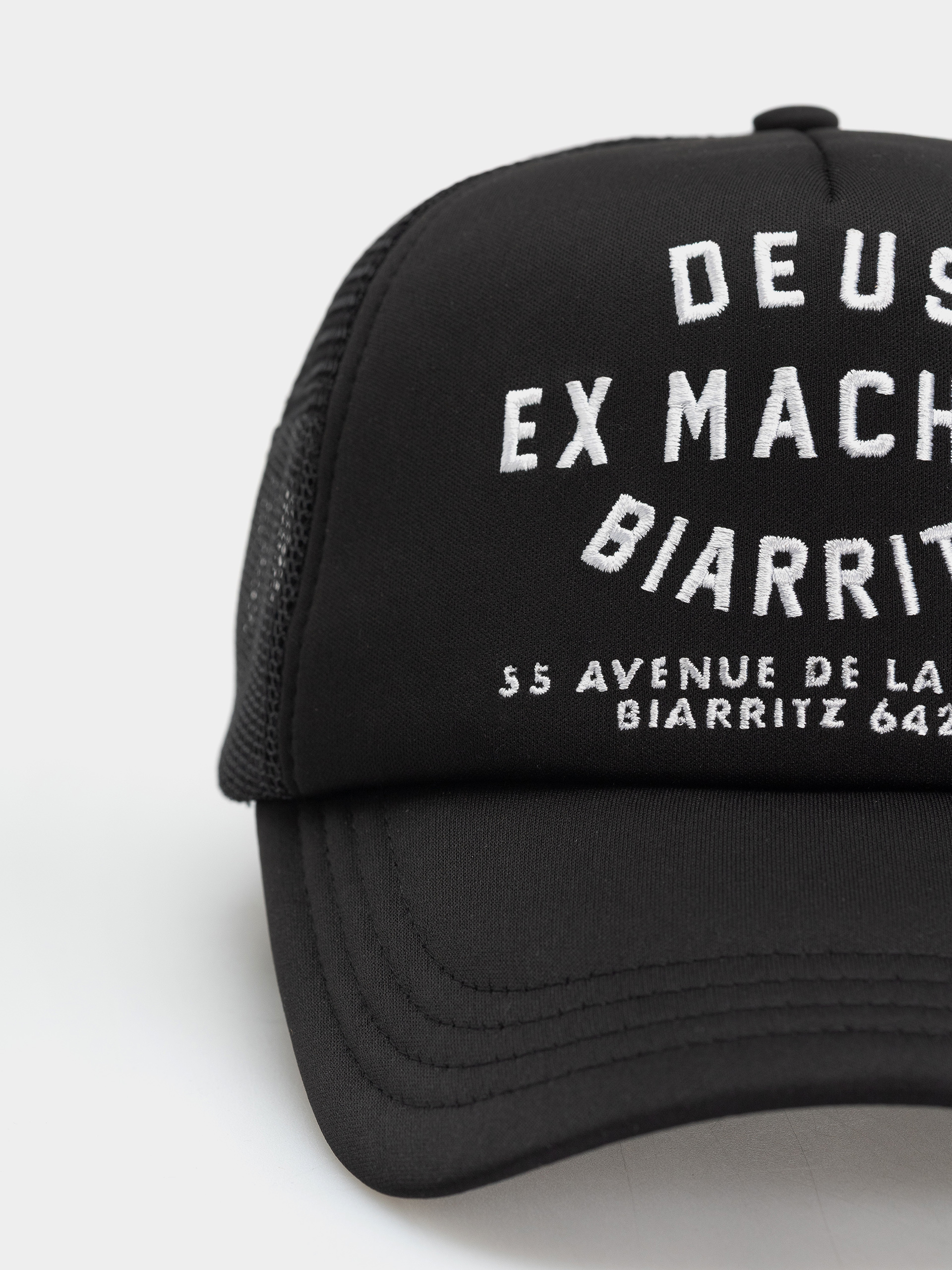 Шапка с козирка Deus Ex Machina Biarritz Address (black)
