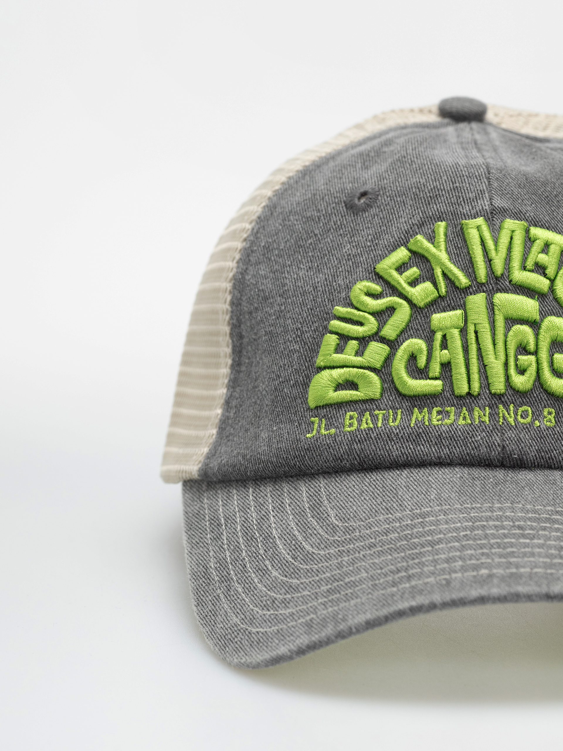 Шапка с козирка Deus Ex Machina Canggu Address (anthracite)