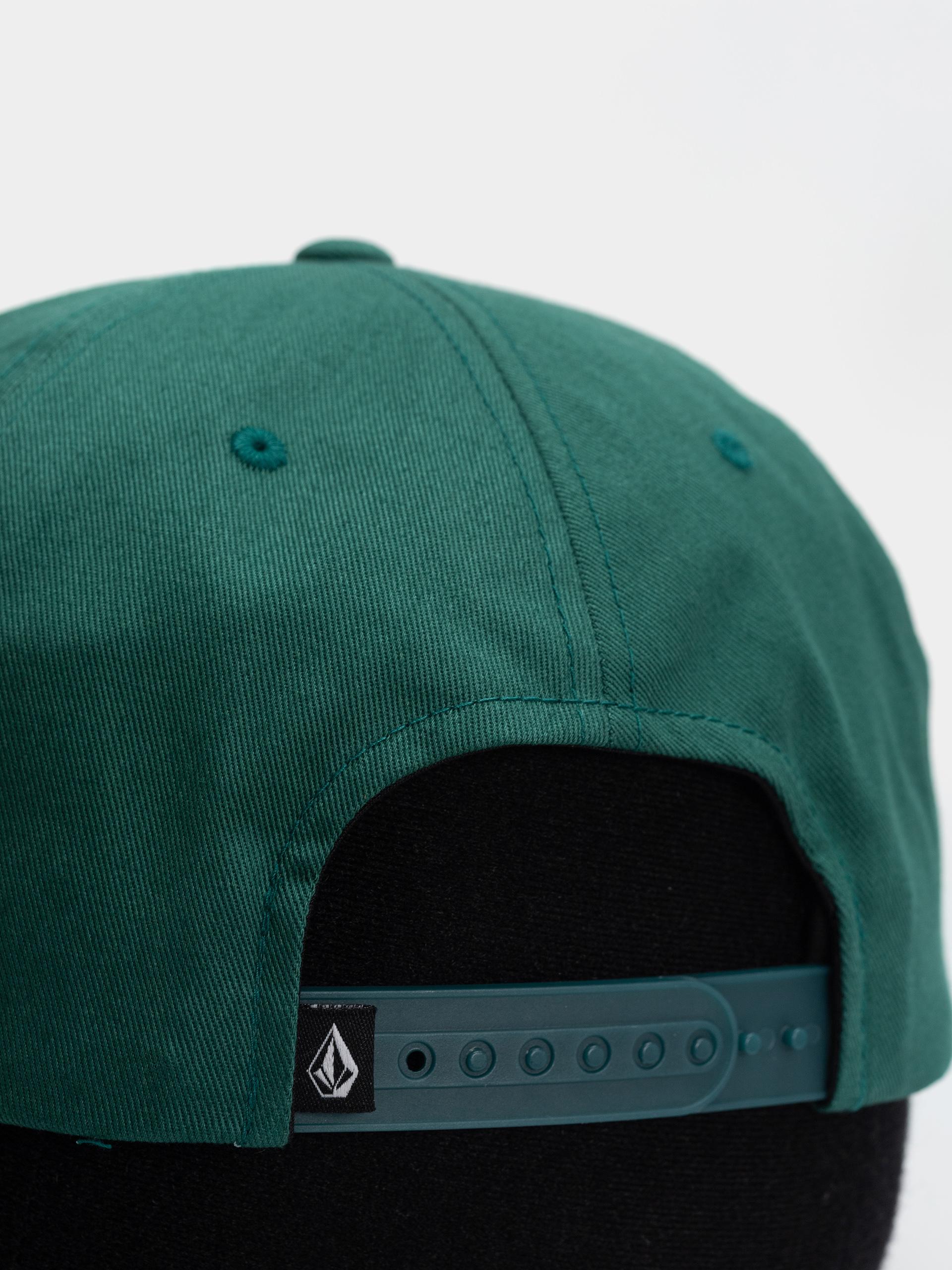 Шапка с козирка Volcom Petrolstone Adj (rifle green)