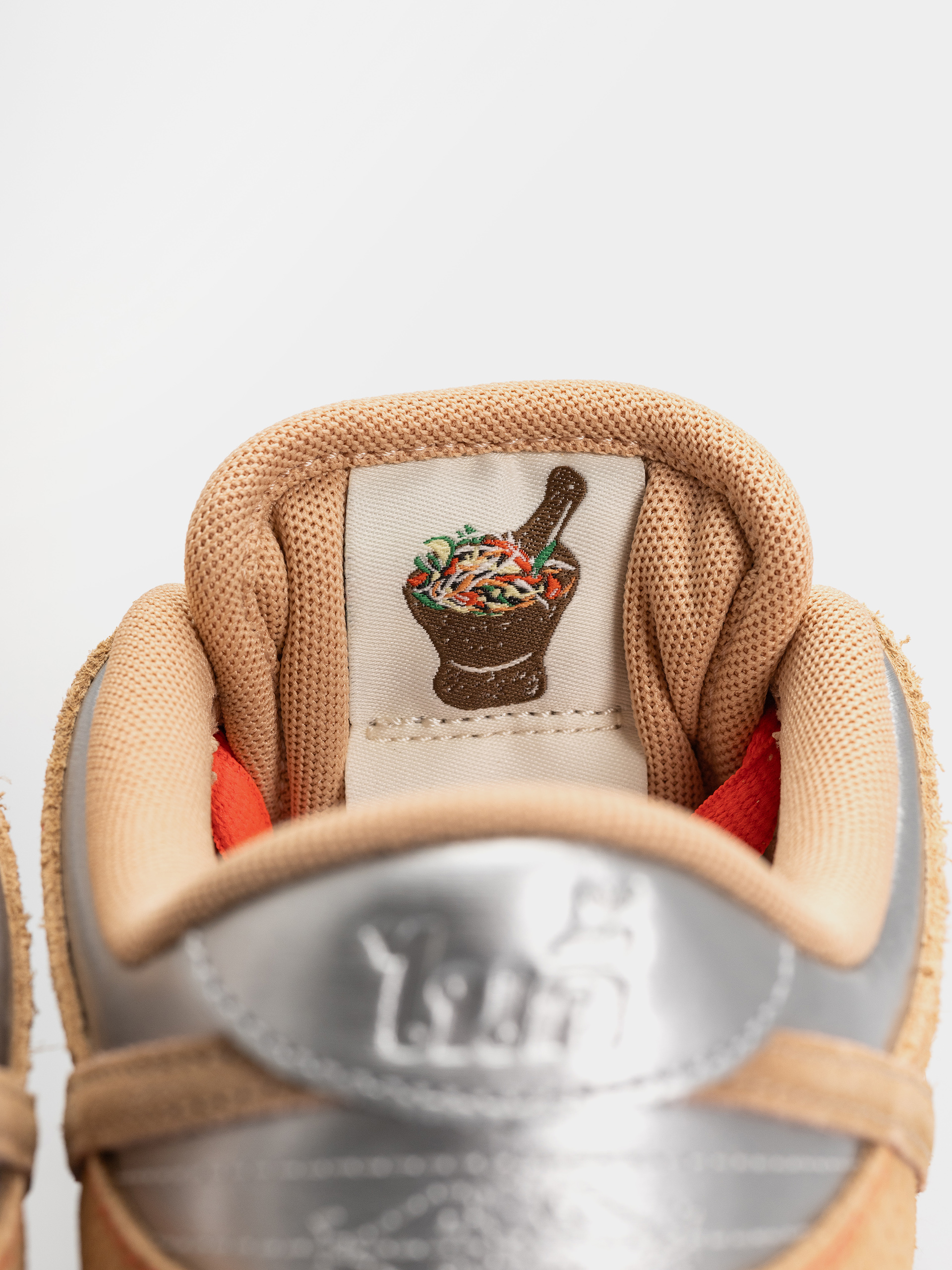 Обувки Nike SB Dunk Low Pro (canvas/vachetta tan/parachute beige)