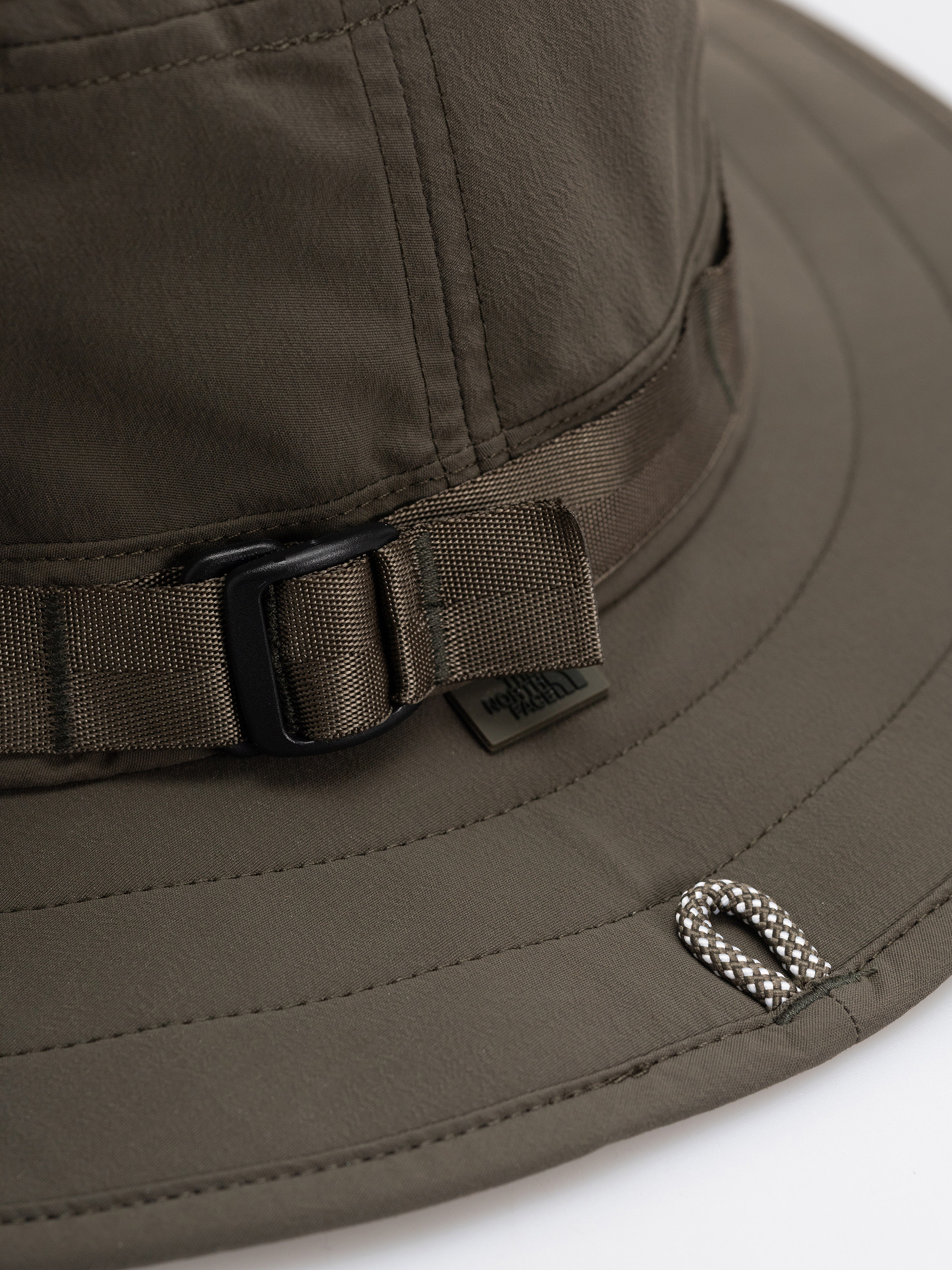 Шапка с периферия The North Face Class V Brimmer (new taupe green)