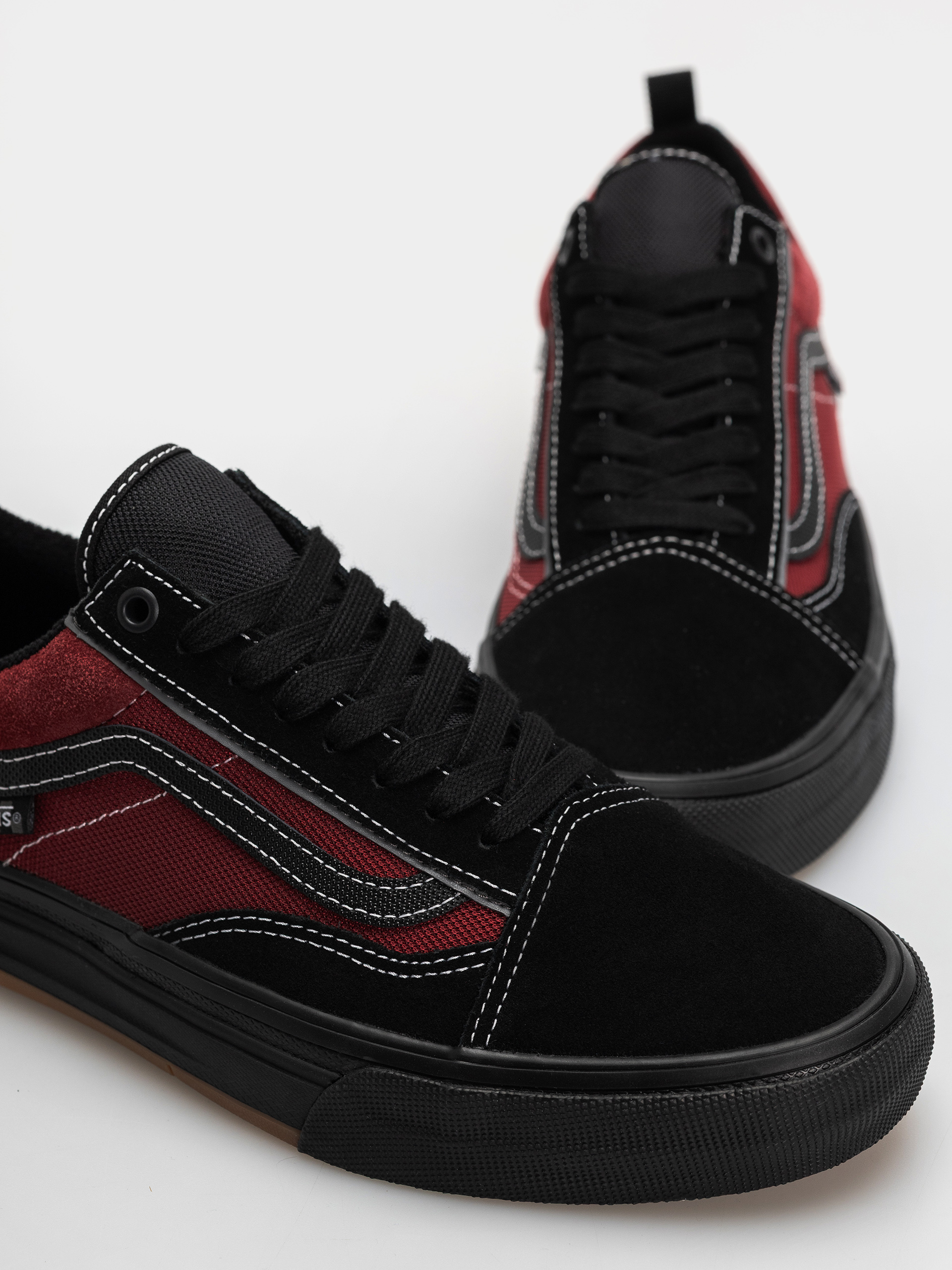 Обувки Vans Skate Old Skool Wafflecup (black/red)