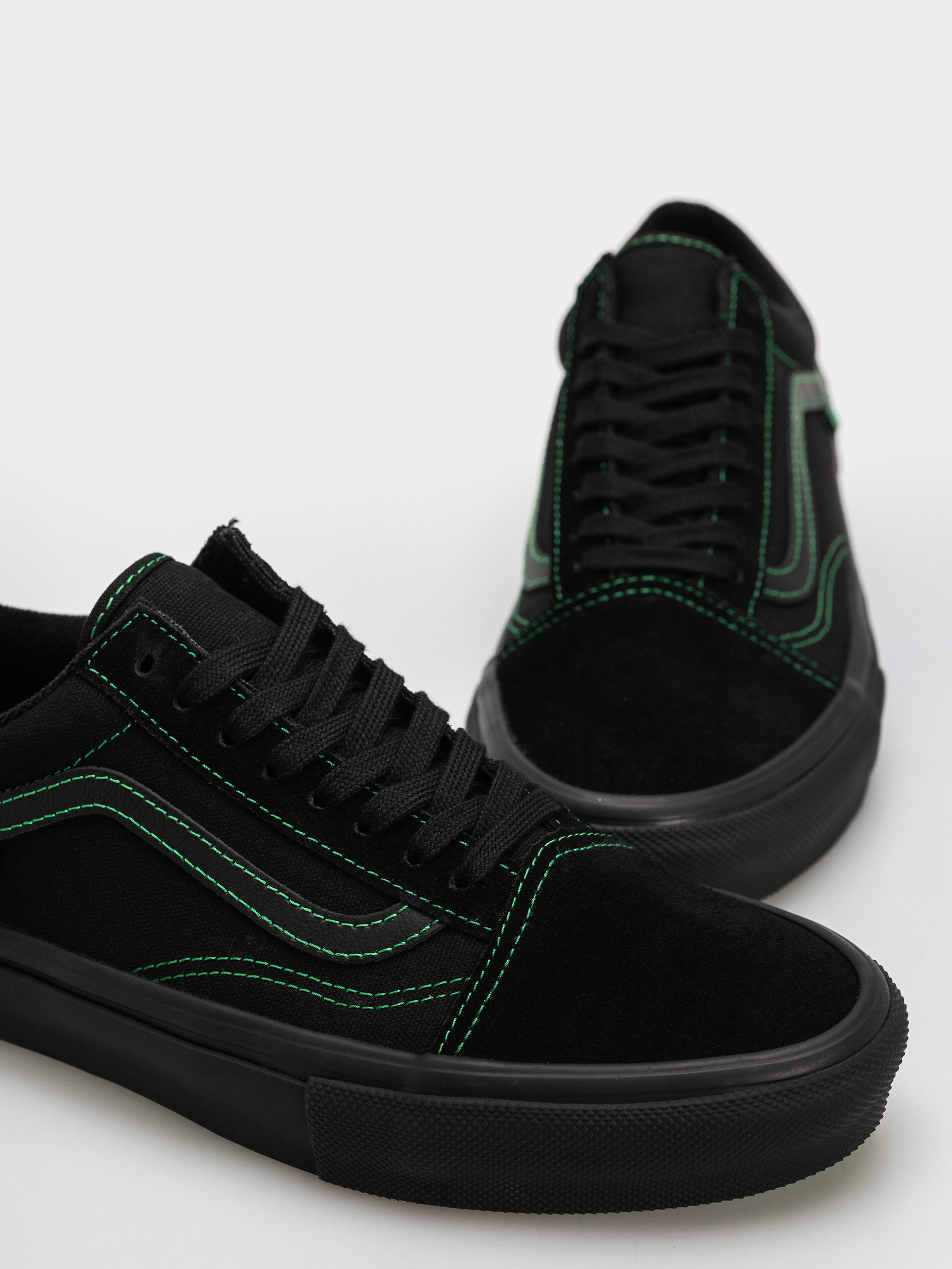 Обувки Vans Skate Old Skool (black/black/gre)