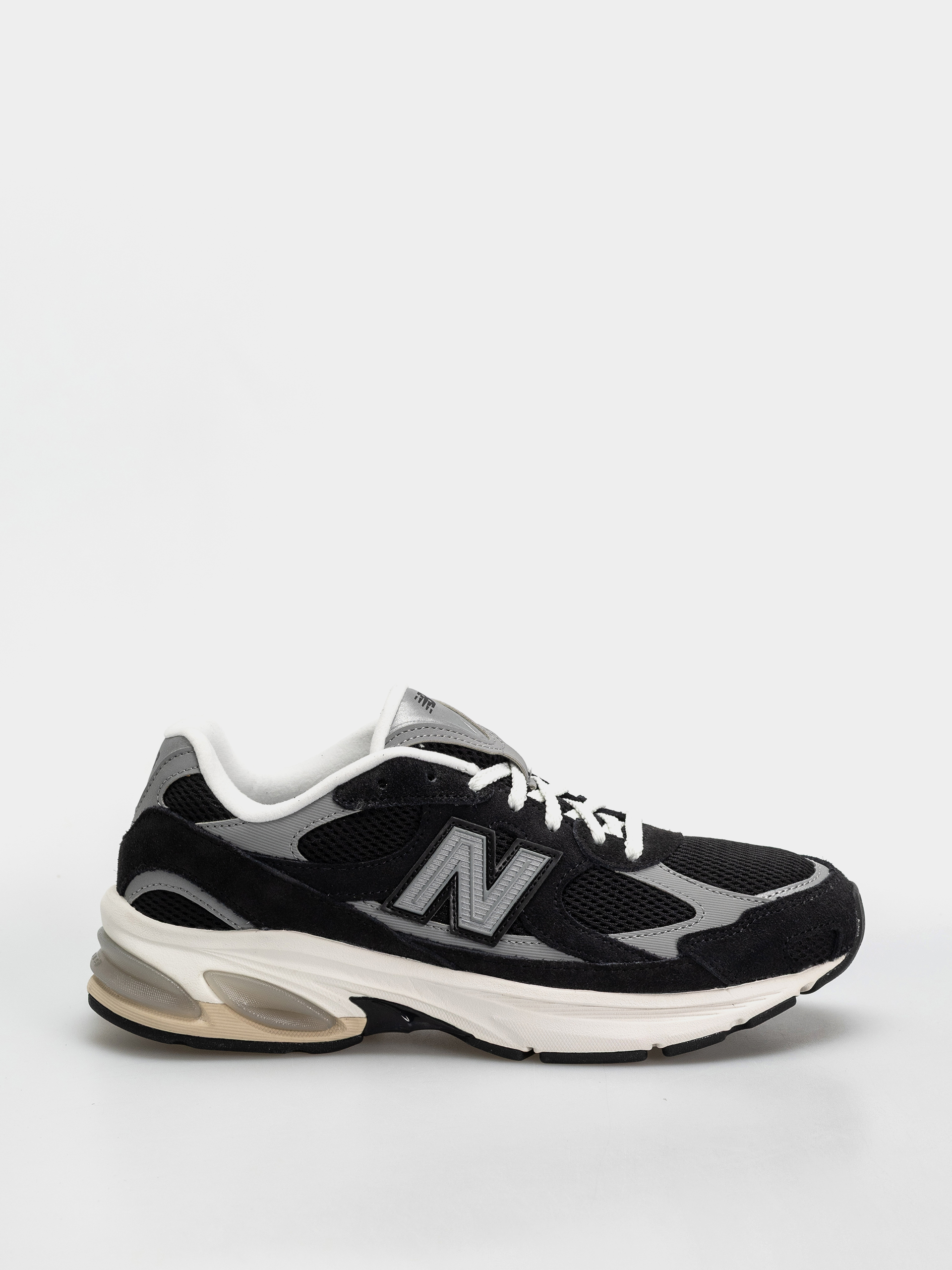 Обувки New Balance 2010 (black/shadow grey/sea salt)
