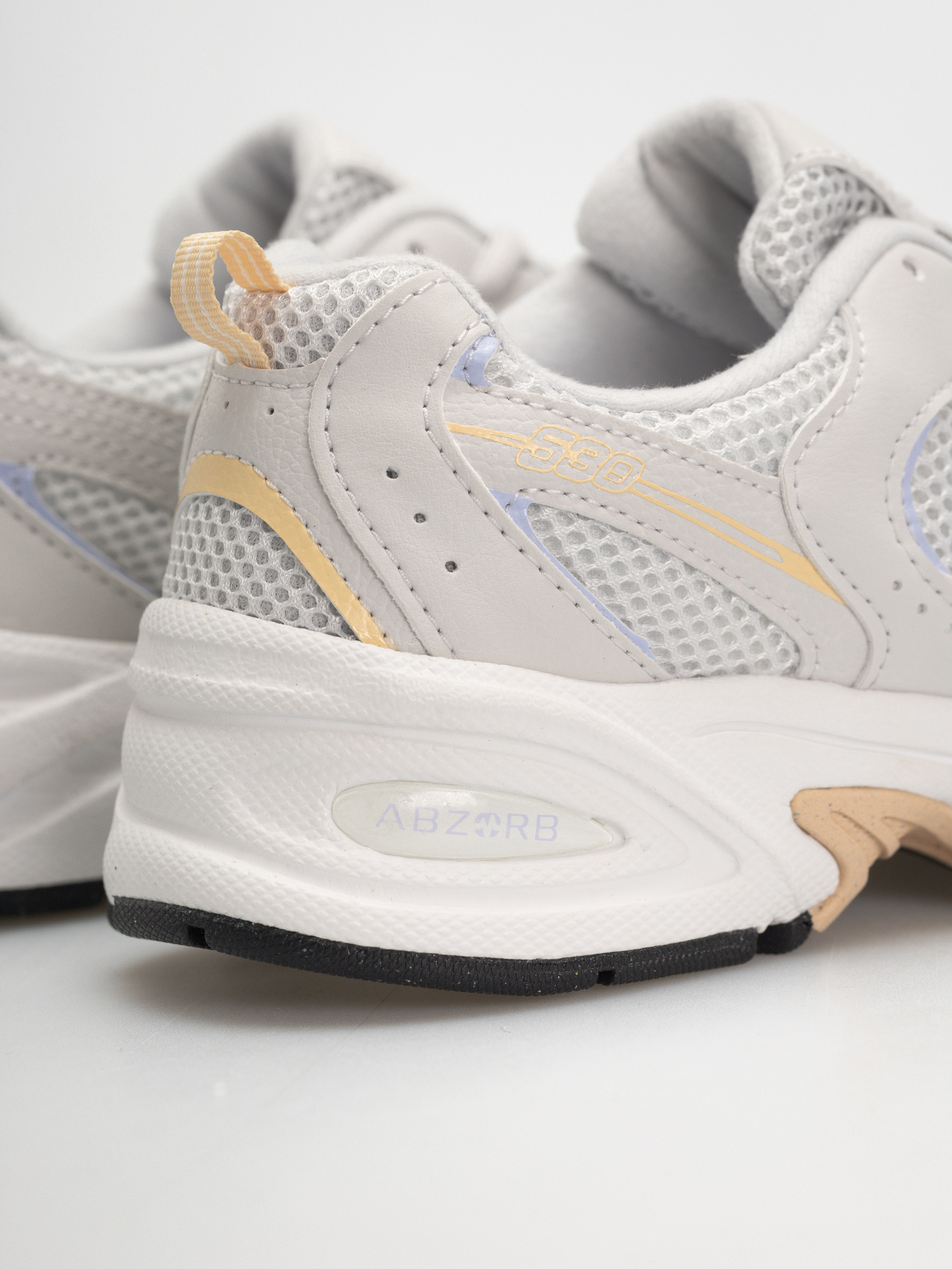 Обувки New Balance 530 JR (grey matter/sherbert)