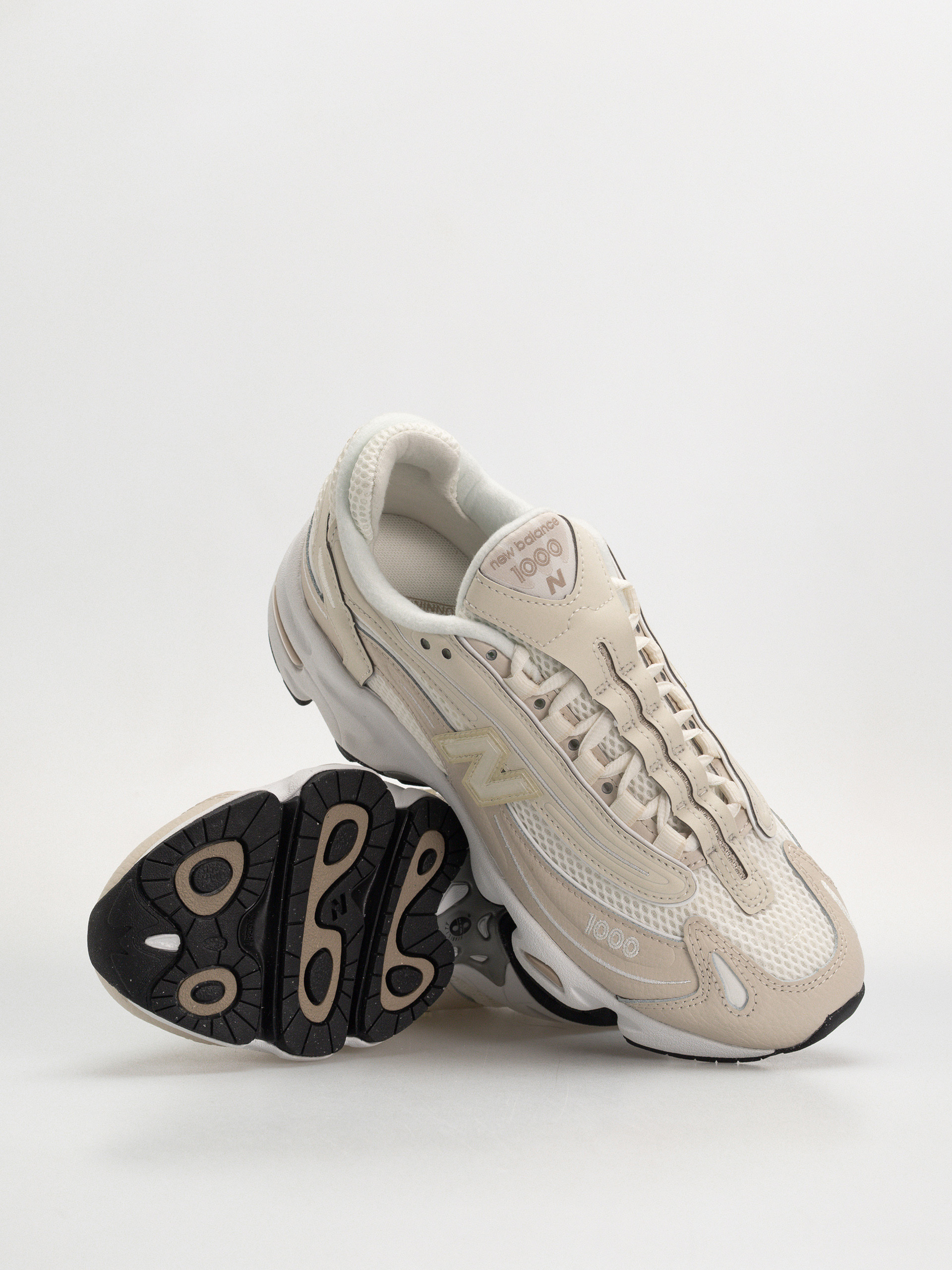 Обувки New Balance 1000 (timberwolf/sea salt)