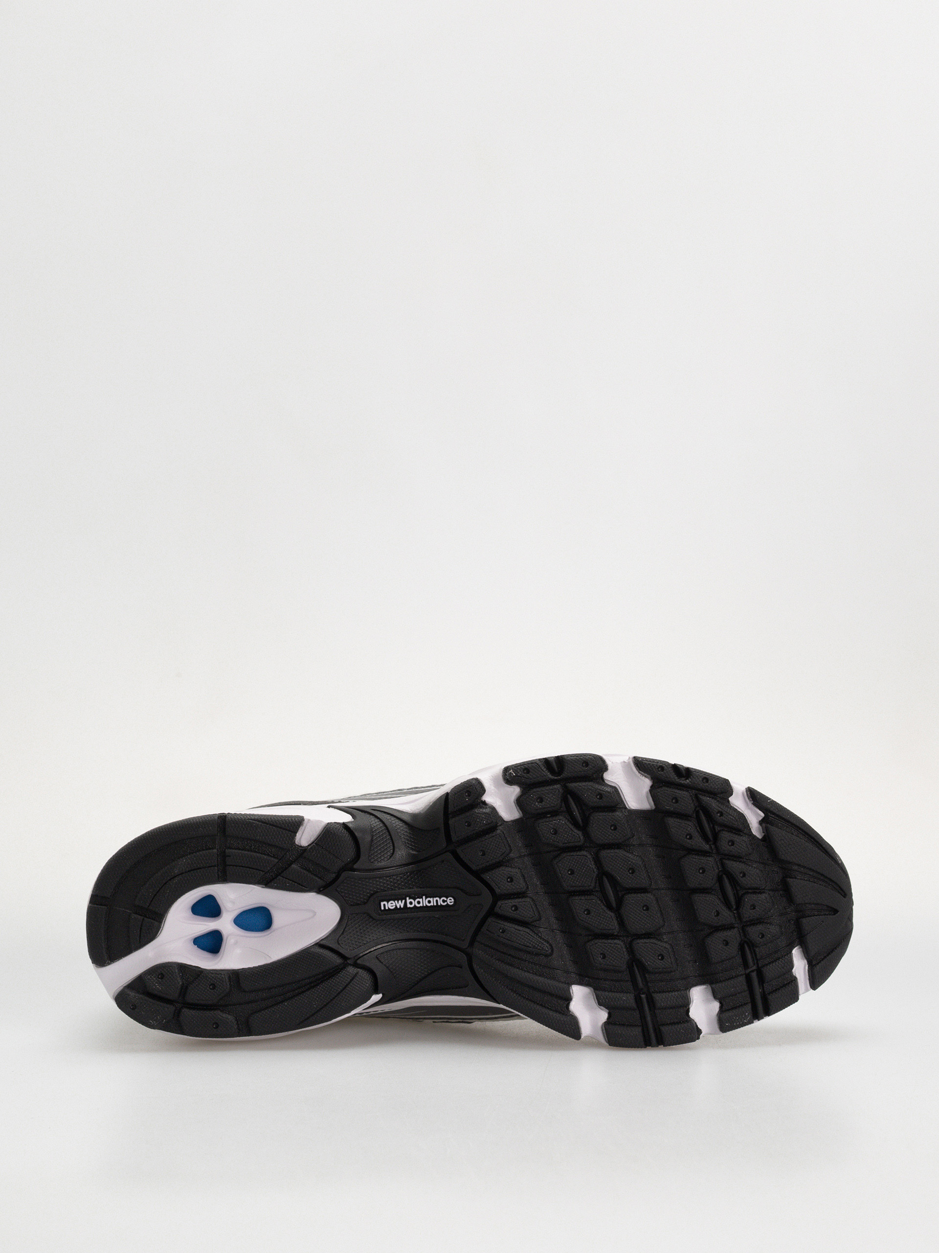 Обувки New Balance 740 (103 white/castlerock)