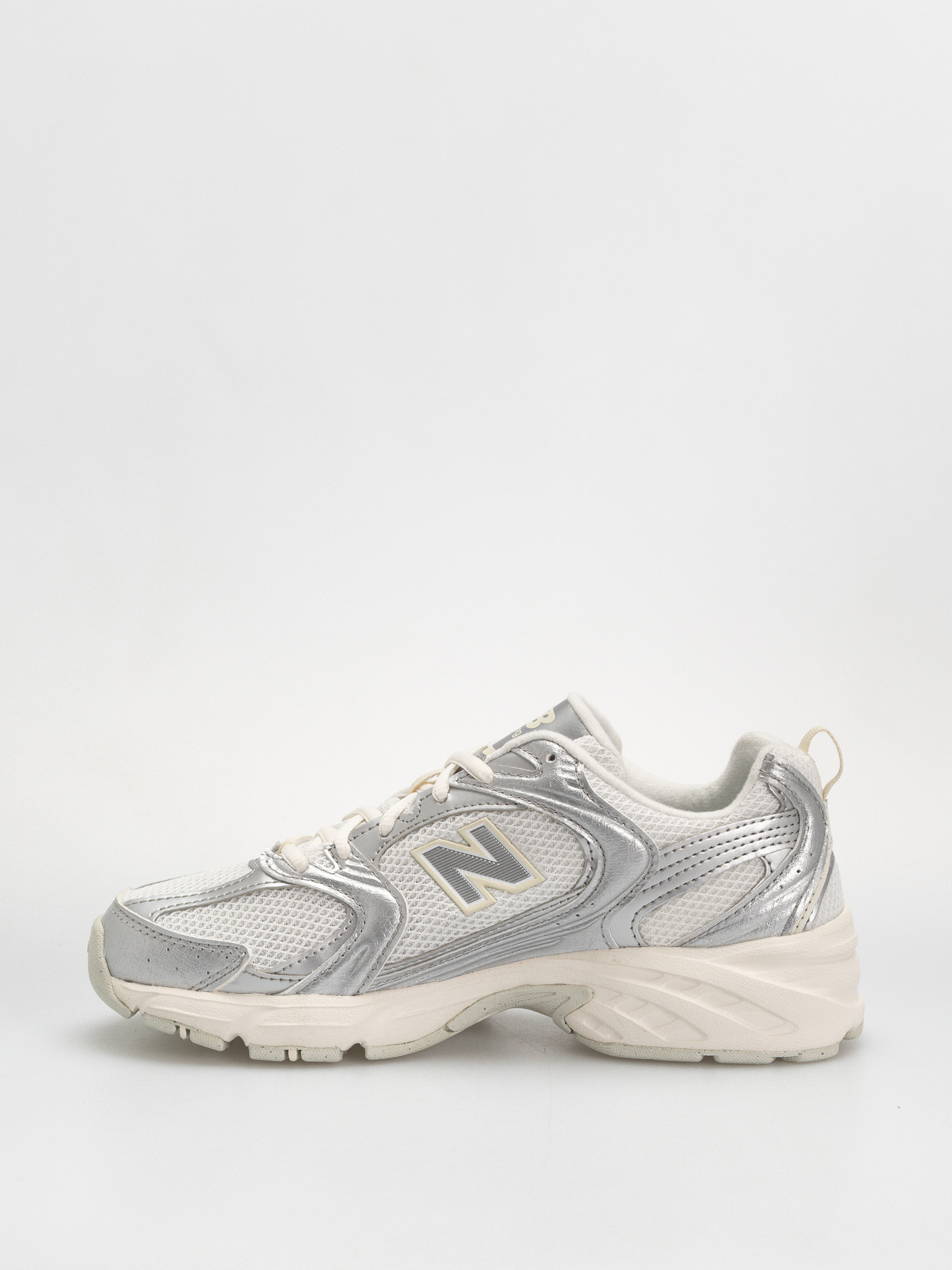 Обувки New Balance 530 (silver metallic/reflection)