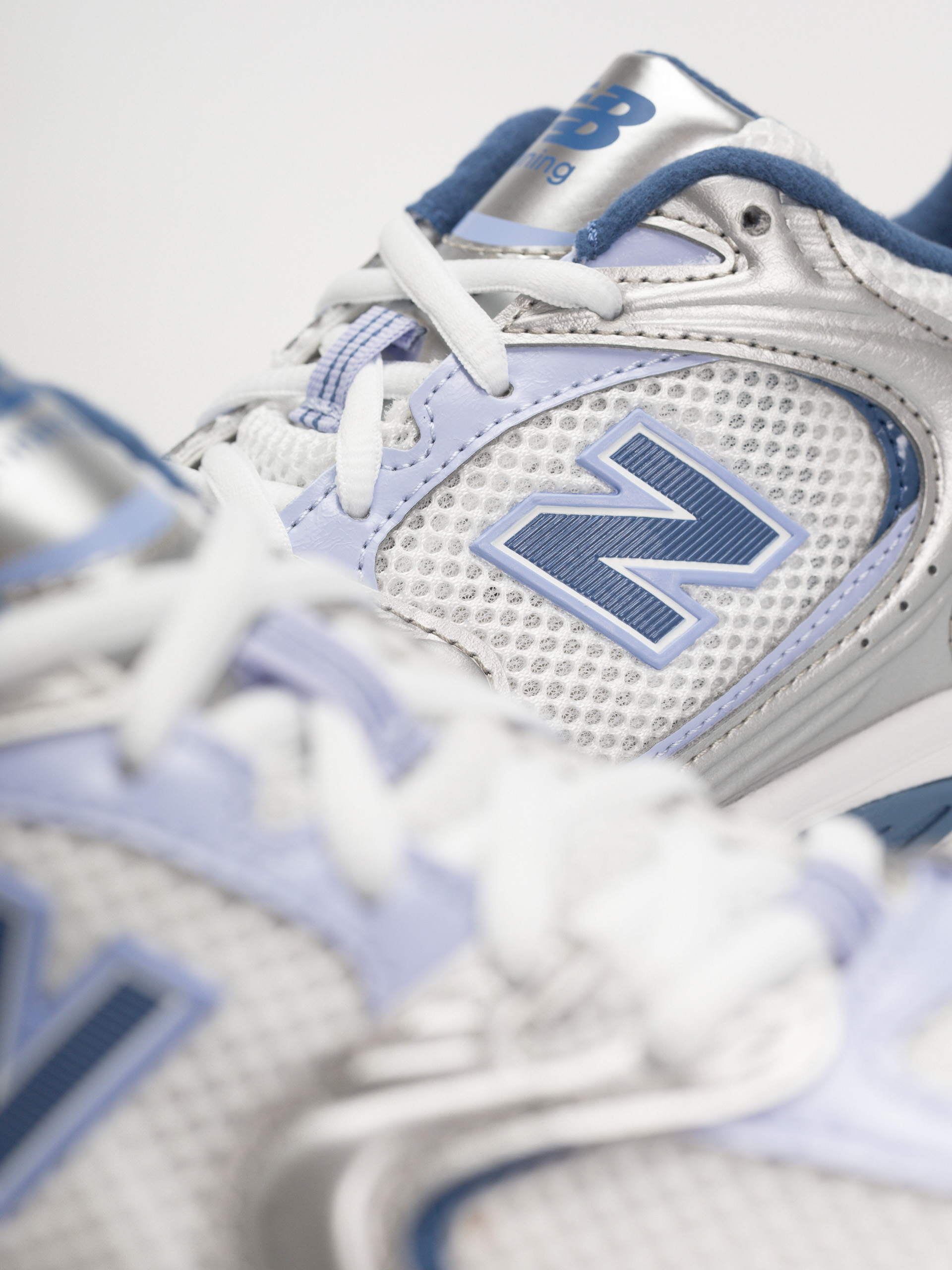 Обувки New Balance 530 (silver metallic/daybreak/magic blue)