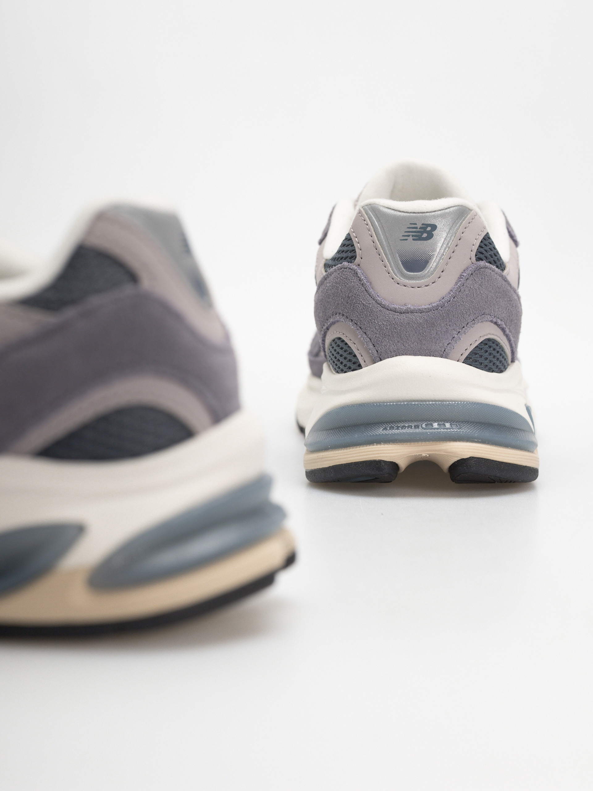 Обувки New Balance 2010 (neptune grey/shadow blue/sea salt)