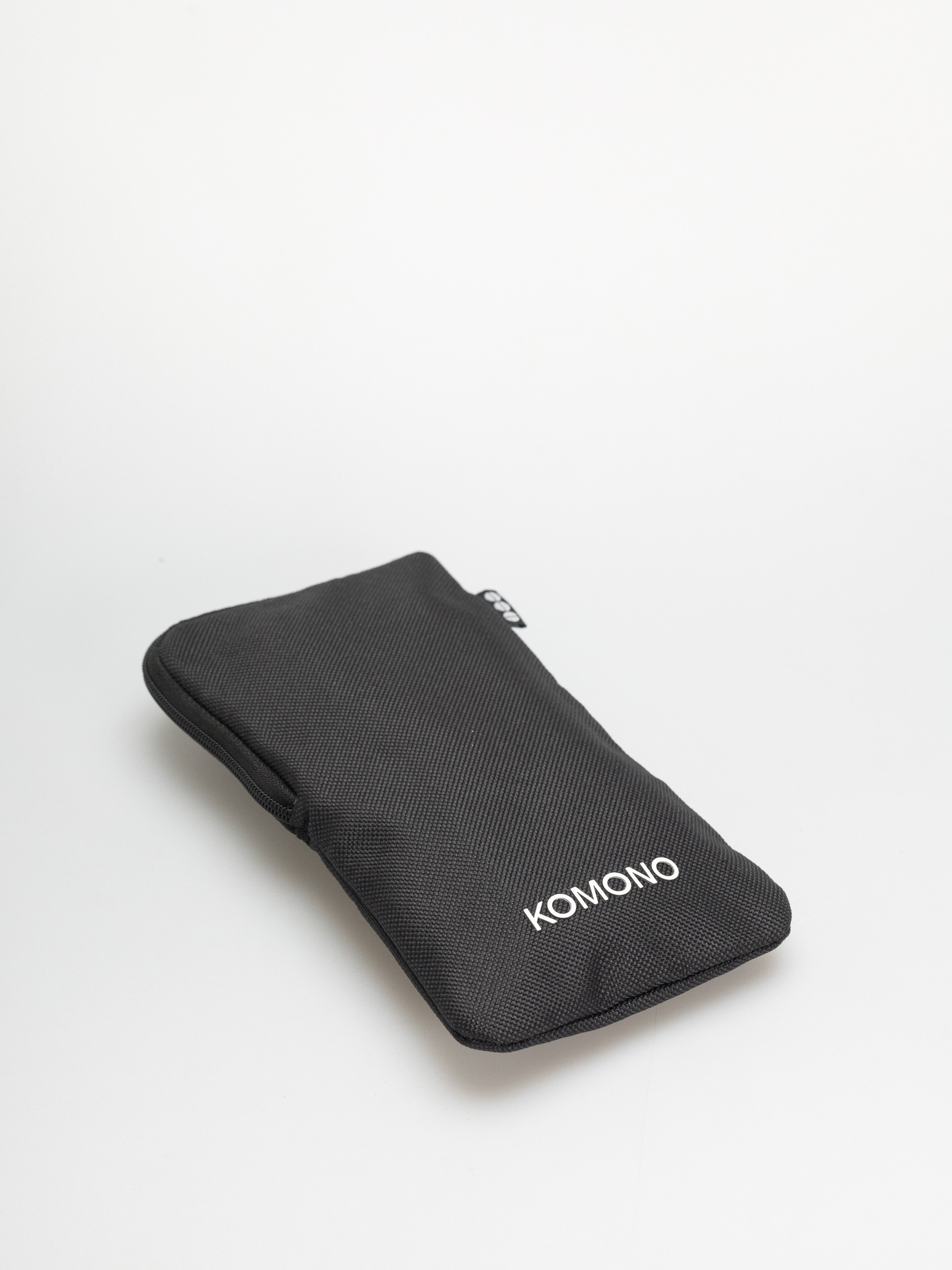 Слънчеви очила Komono Grace (black glossy)