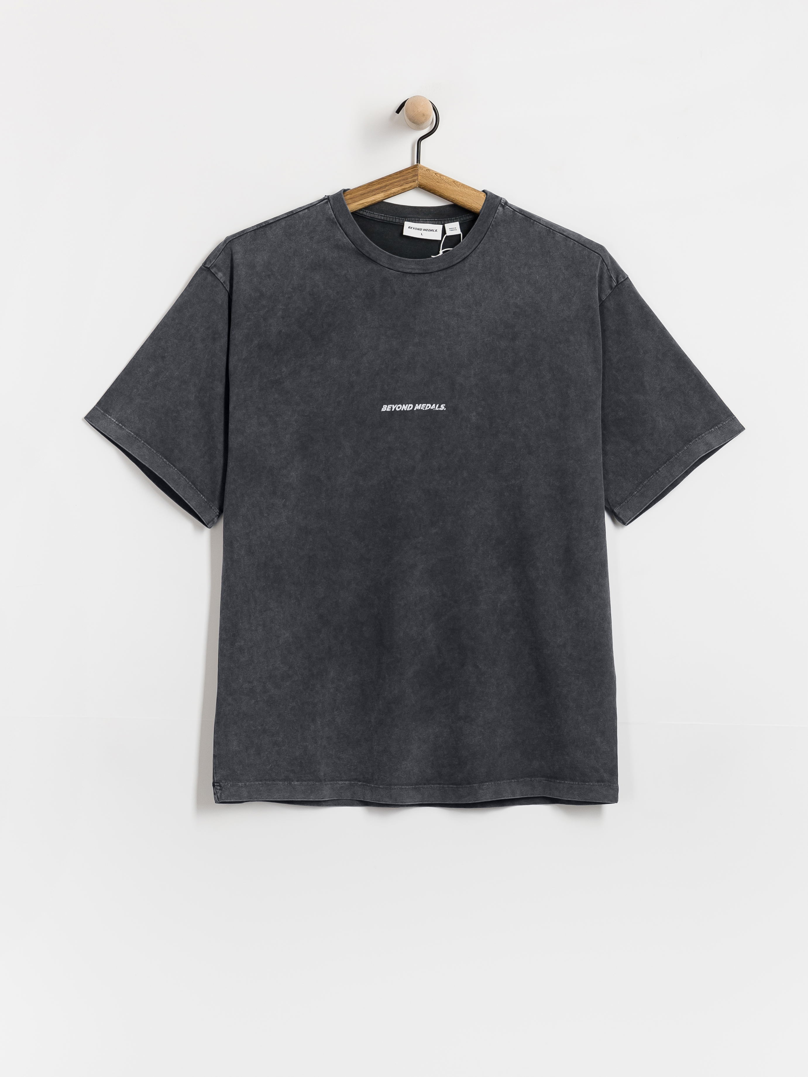 Тениска Beyond Medals Distressed Logo