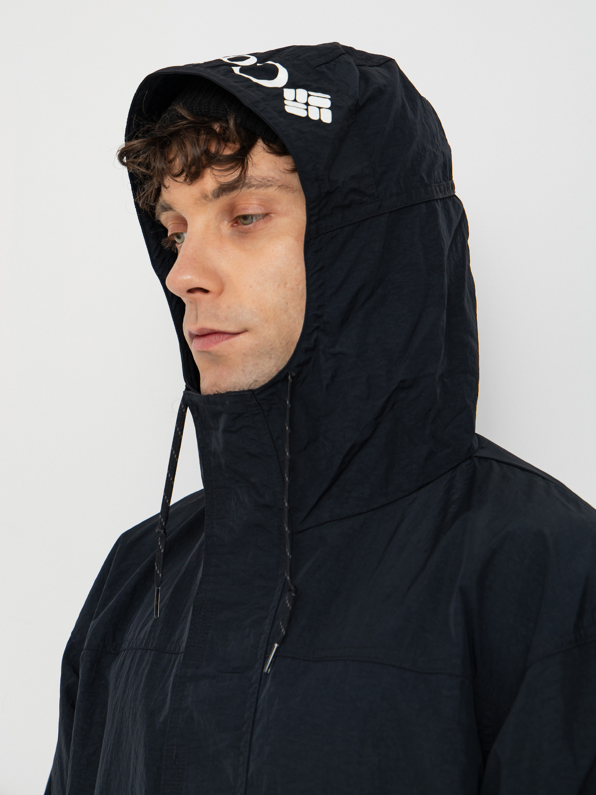 Яке Columbia Challenger Windbreaker Anorak (black)