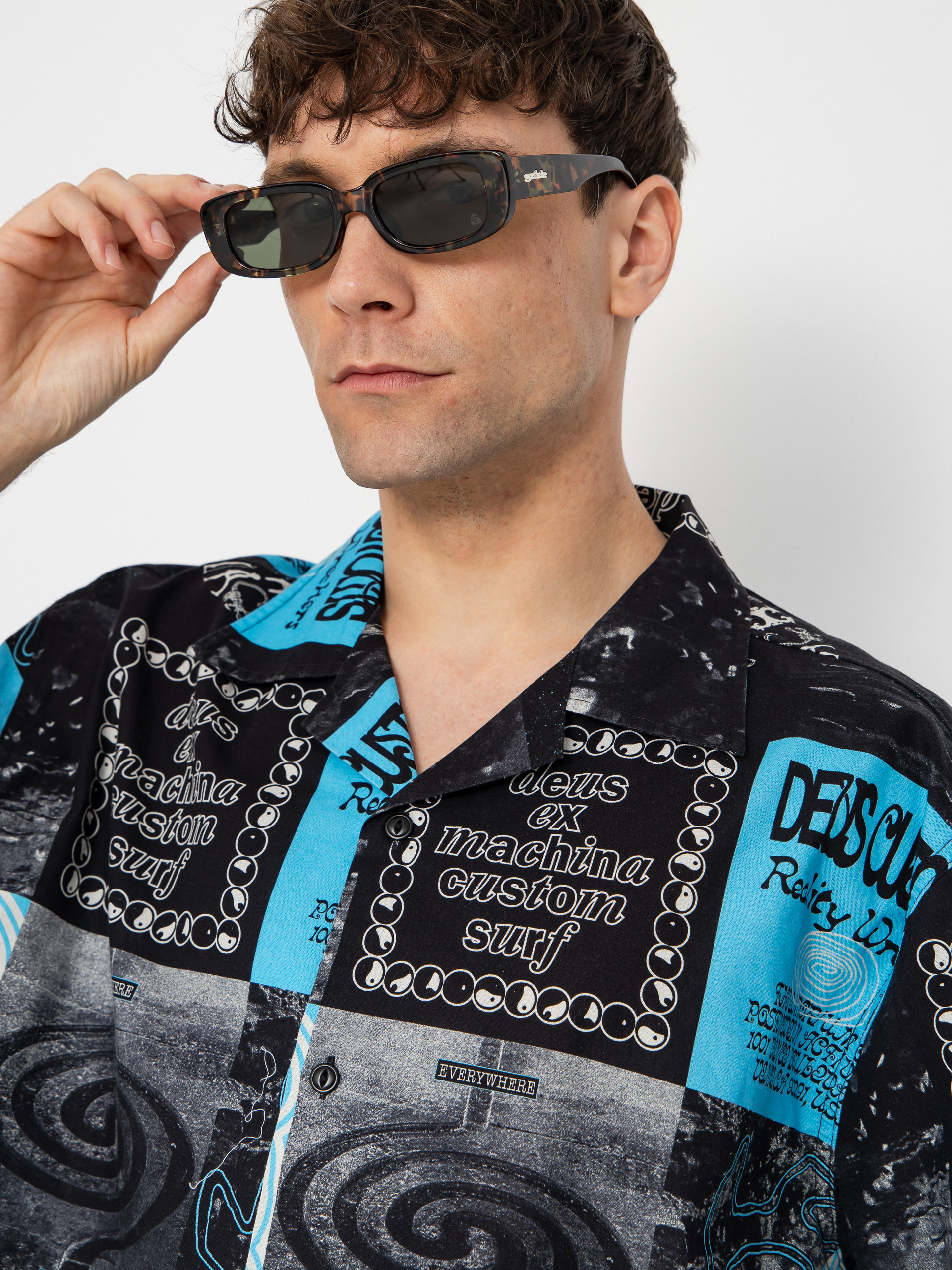 Риза Deus Ex Machina Washed Away (caviar)
