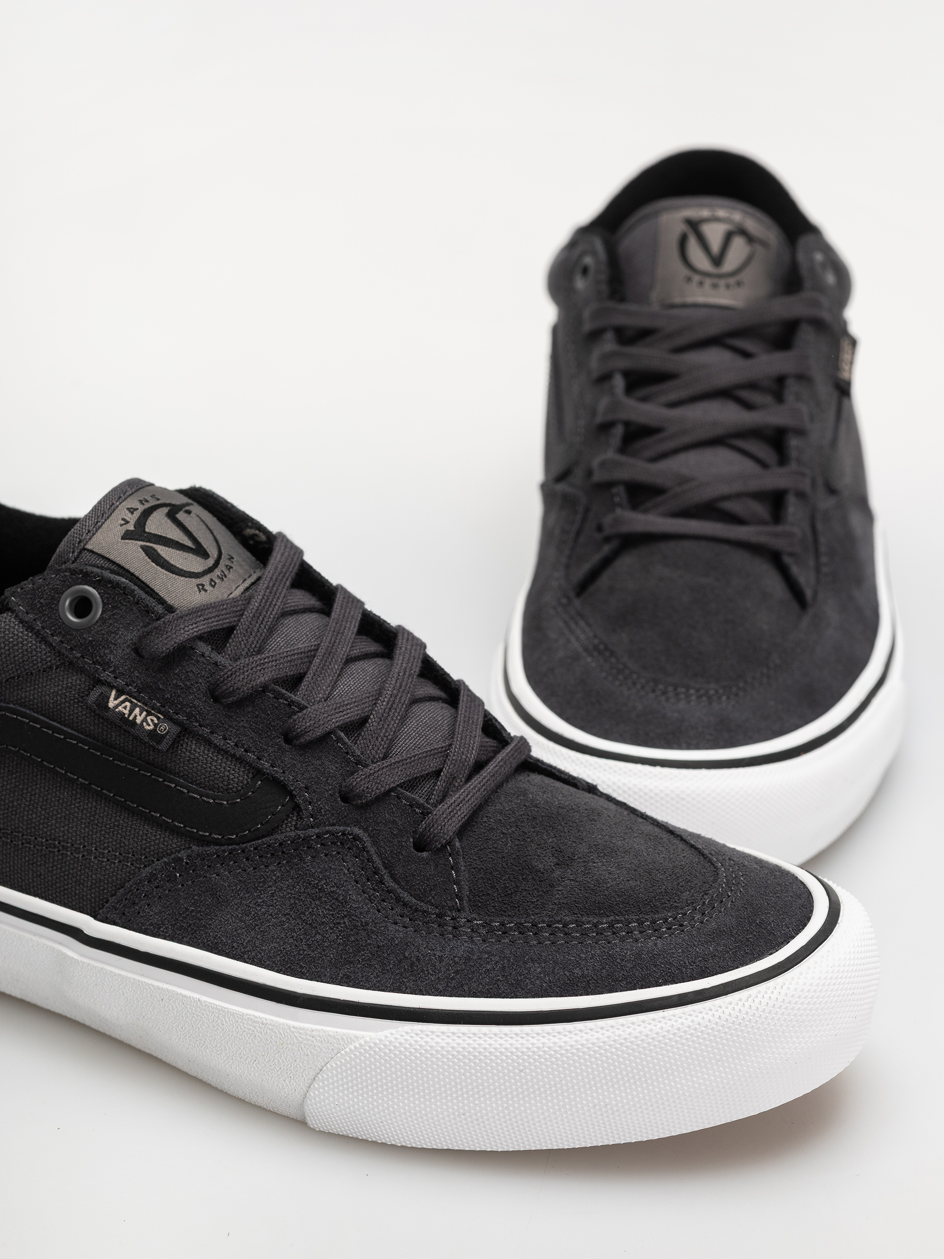 Обувки Vans Skate Rowan (asphalt/white)