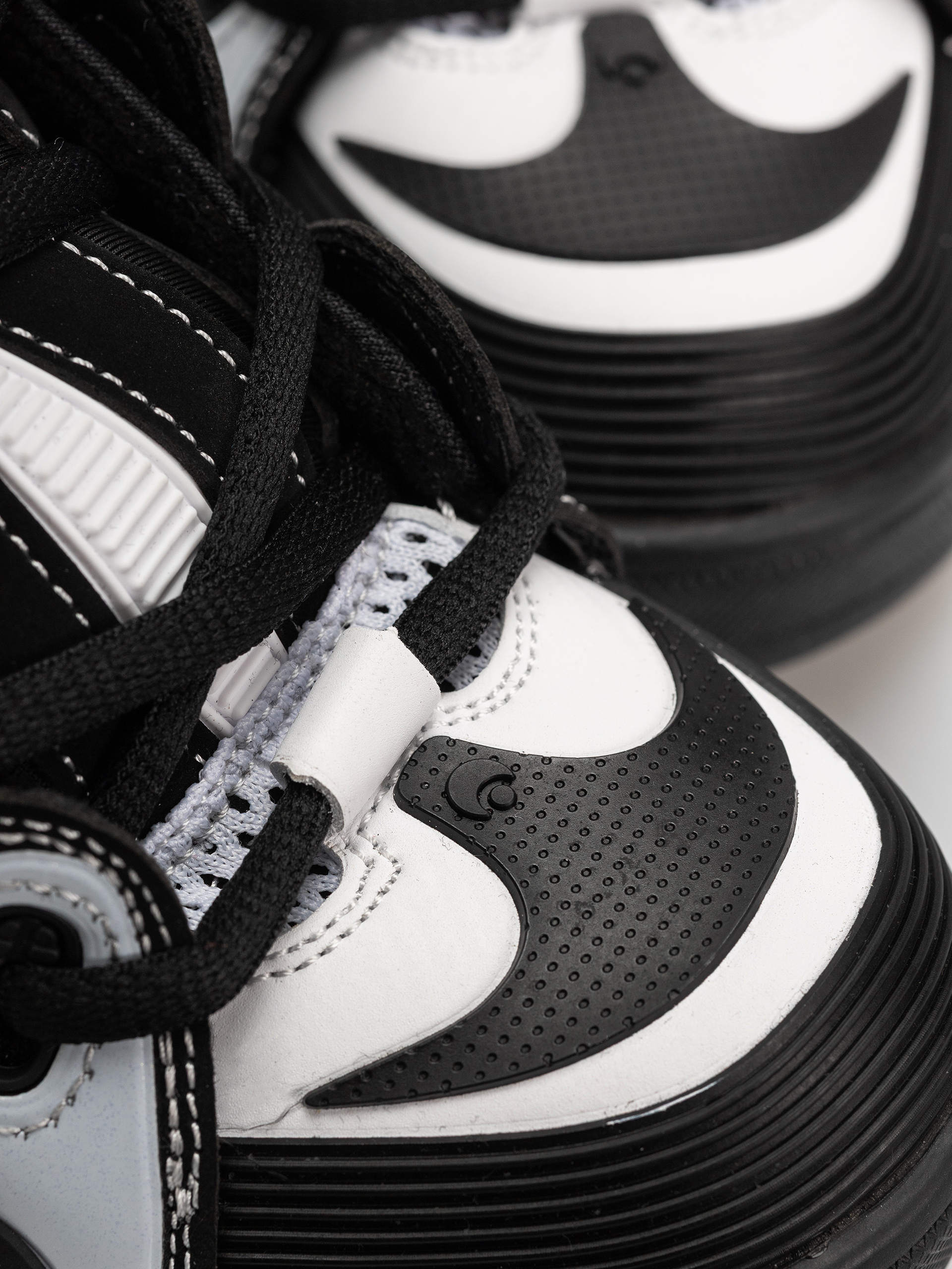 Обувки Osiris D3 2001 (black/white/red)