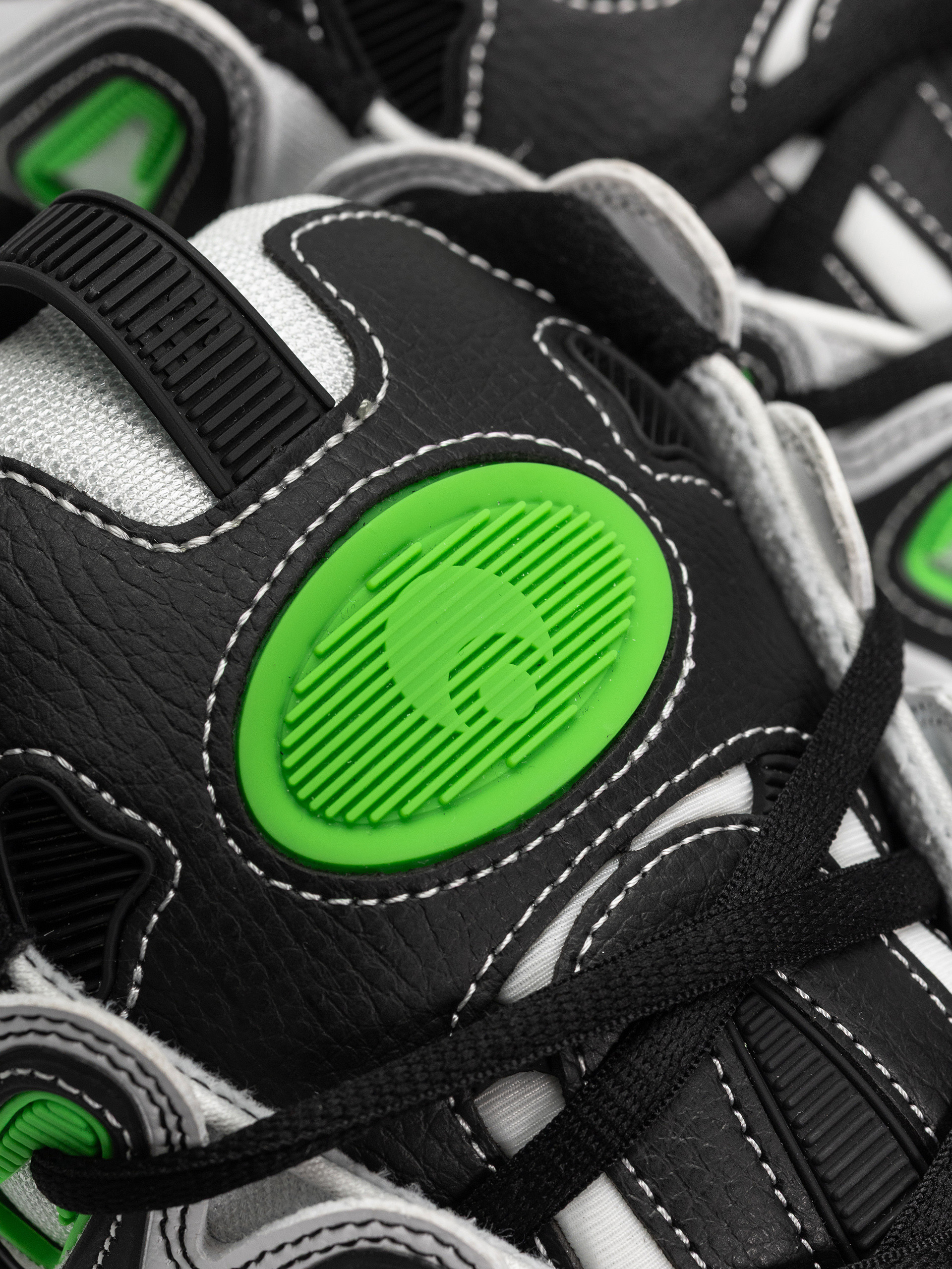 Обувки Osiris D3 2001 (white/black/green)