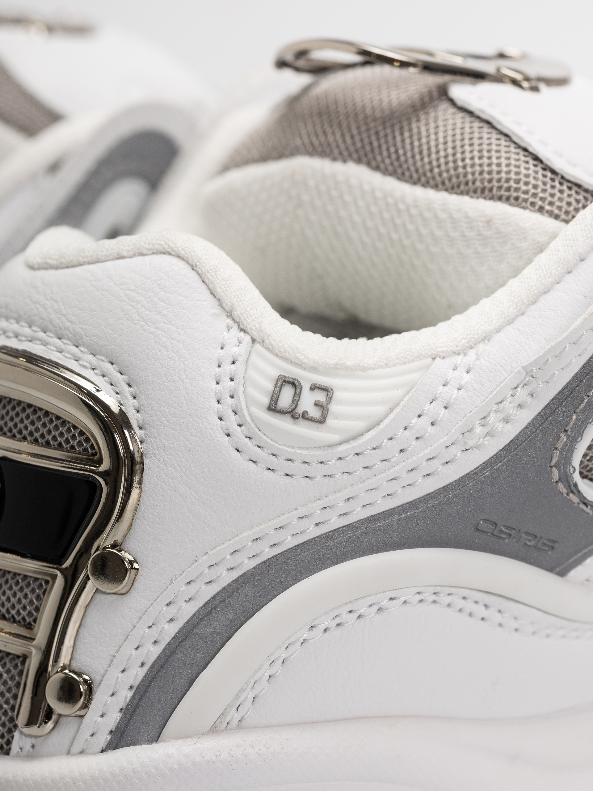 Обувки Osiris D3 2001 (25 years/white/silver)