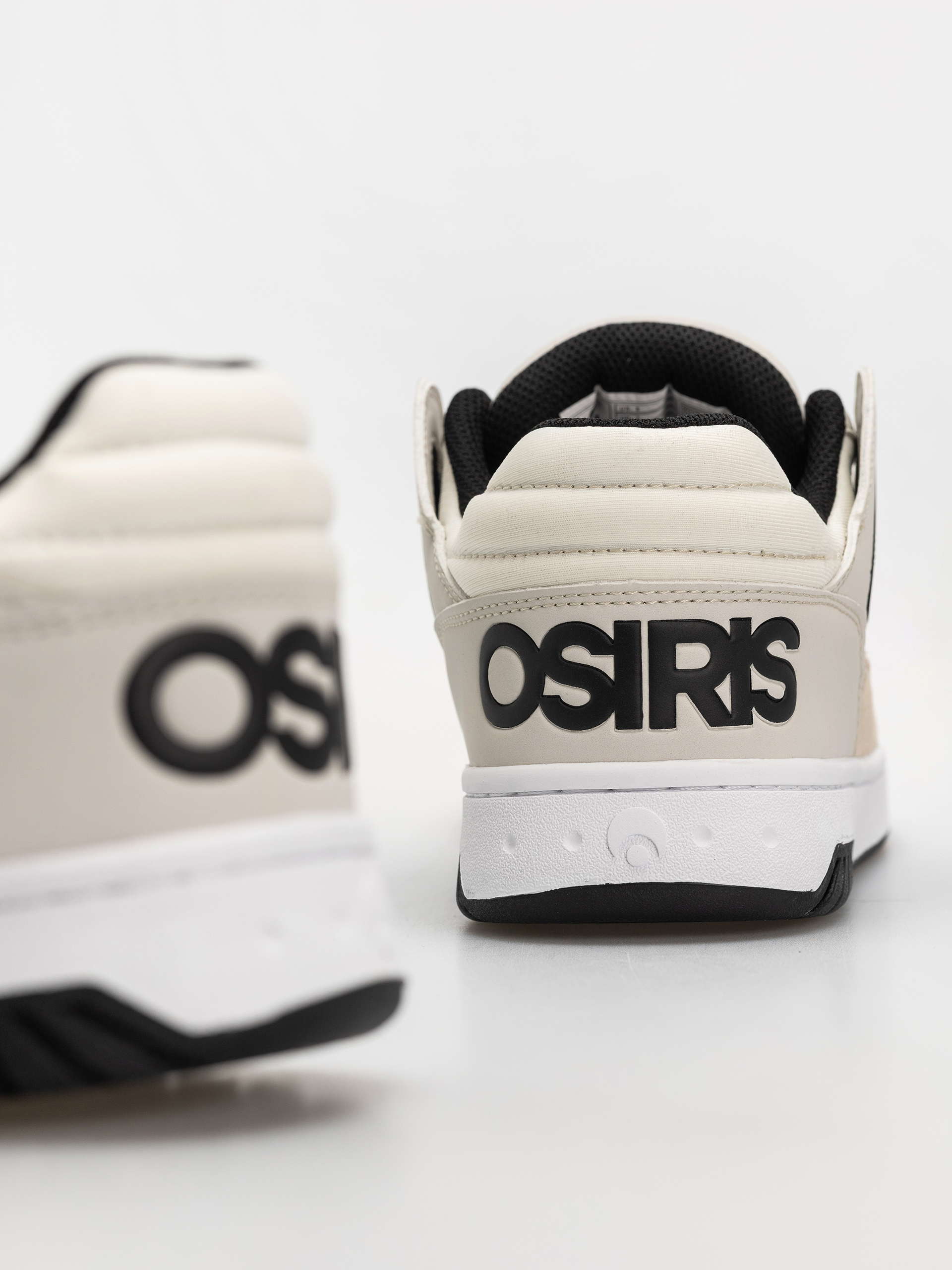 Обувки Osiris D3 S (cream/white/black)