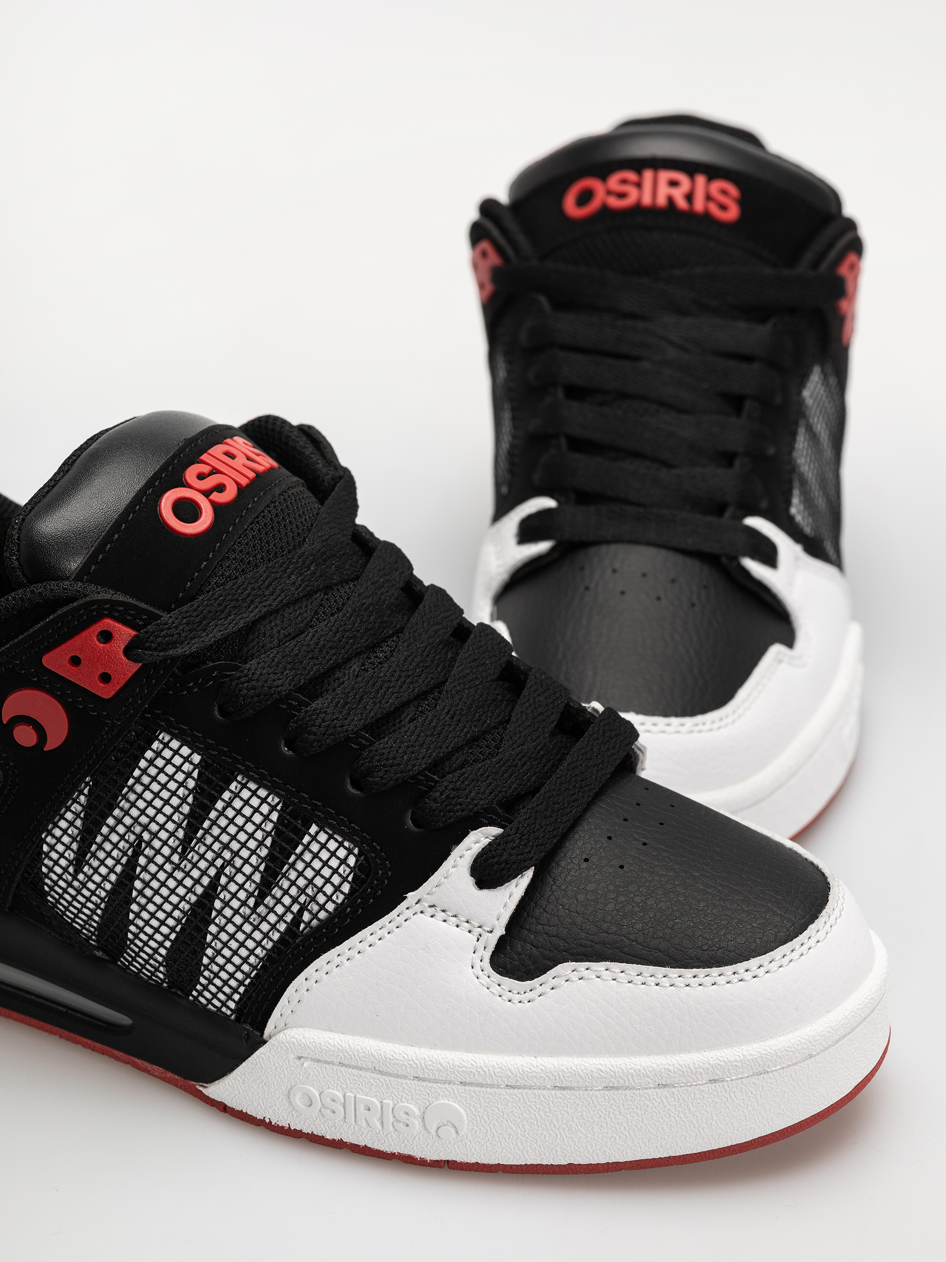 Обувки Osiris Pixel (white/black/red)