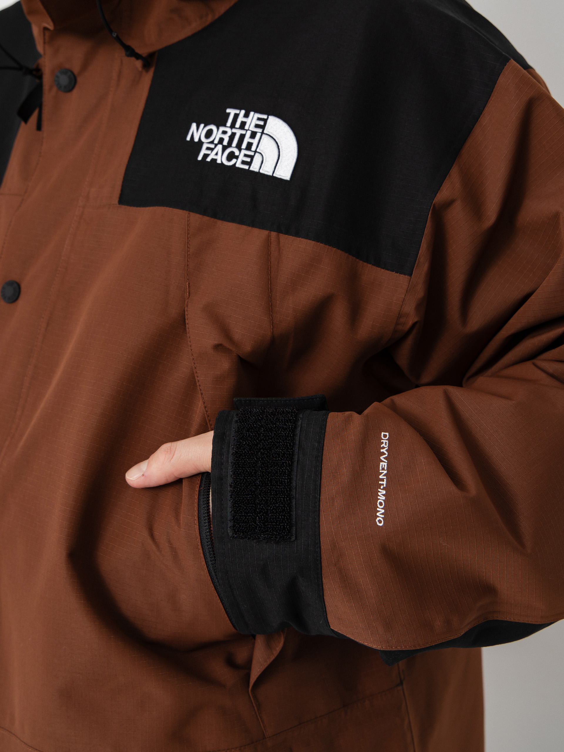 Яке The North Face Dryvent Mono Mountain (ember soil/tnf)